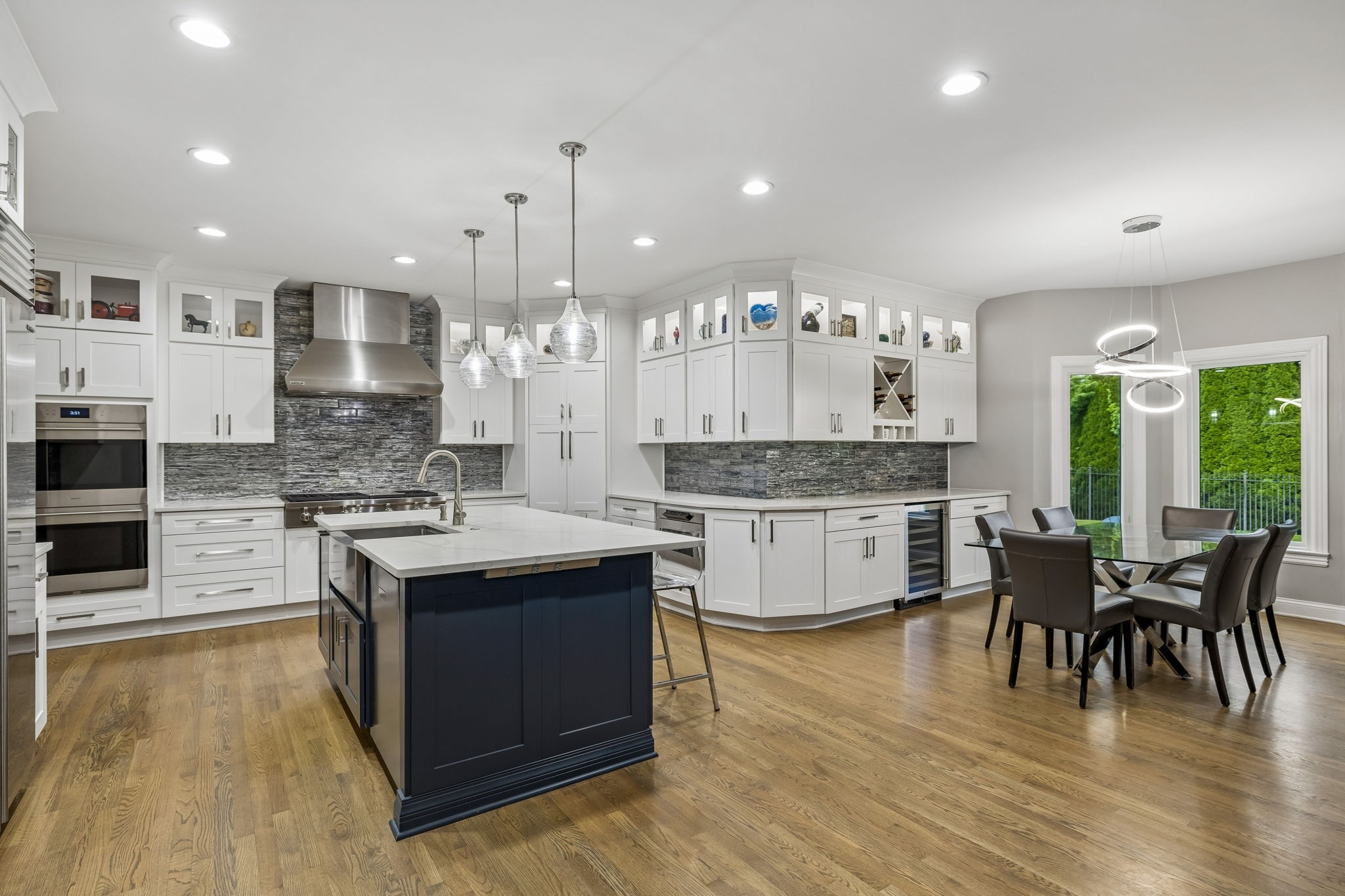 2112 Summer Hill Cir