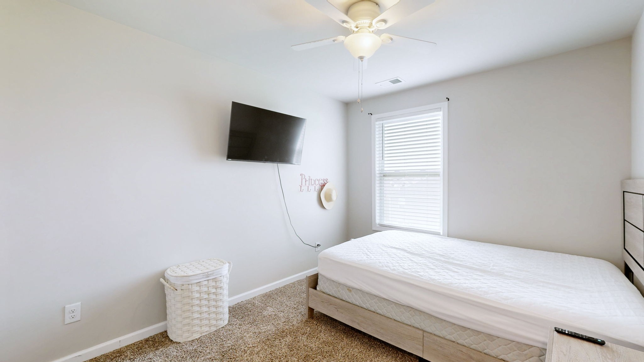 4285 Grapevine Loop