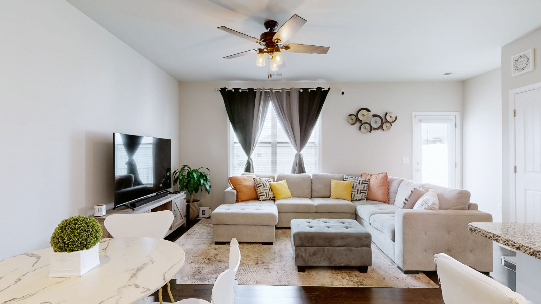 4285 Grapevine Loop