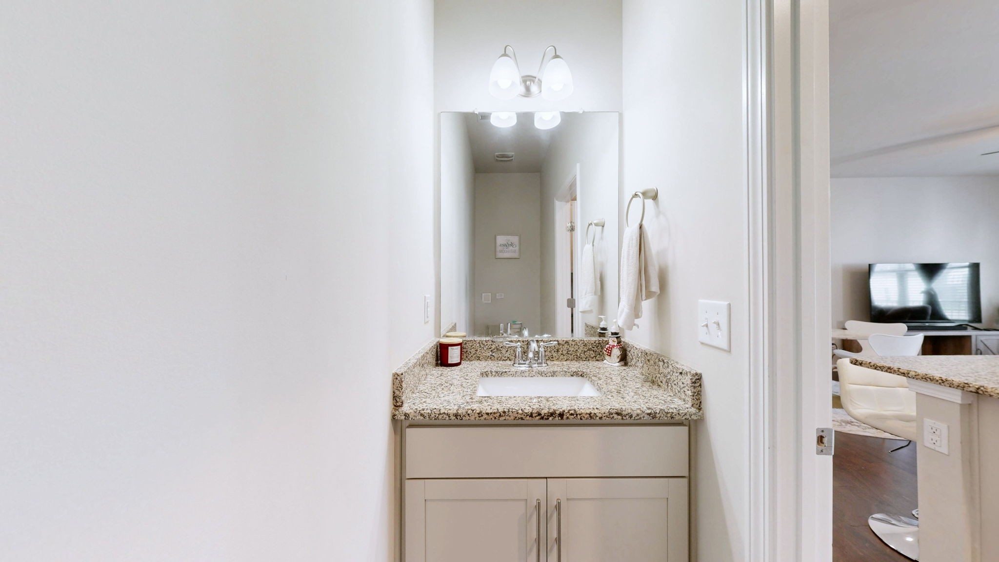 4285 Grapevine Loop
