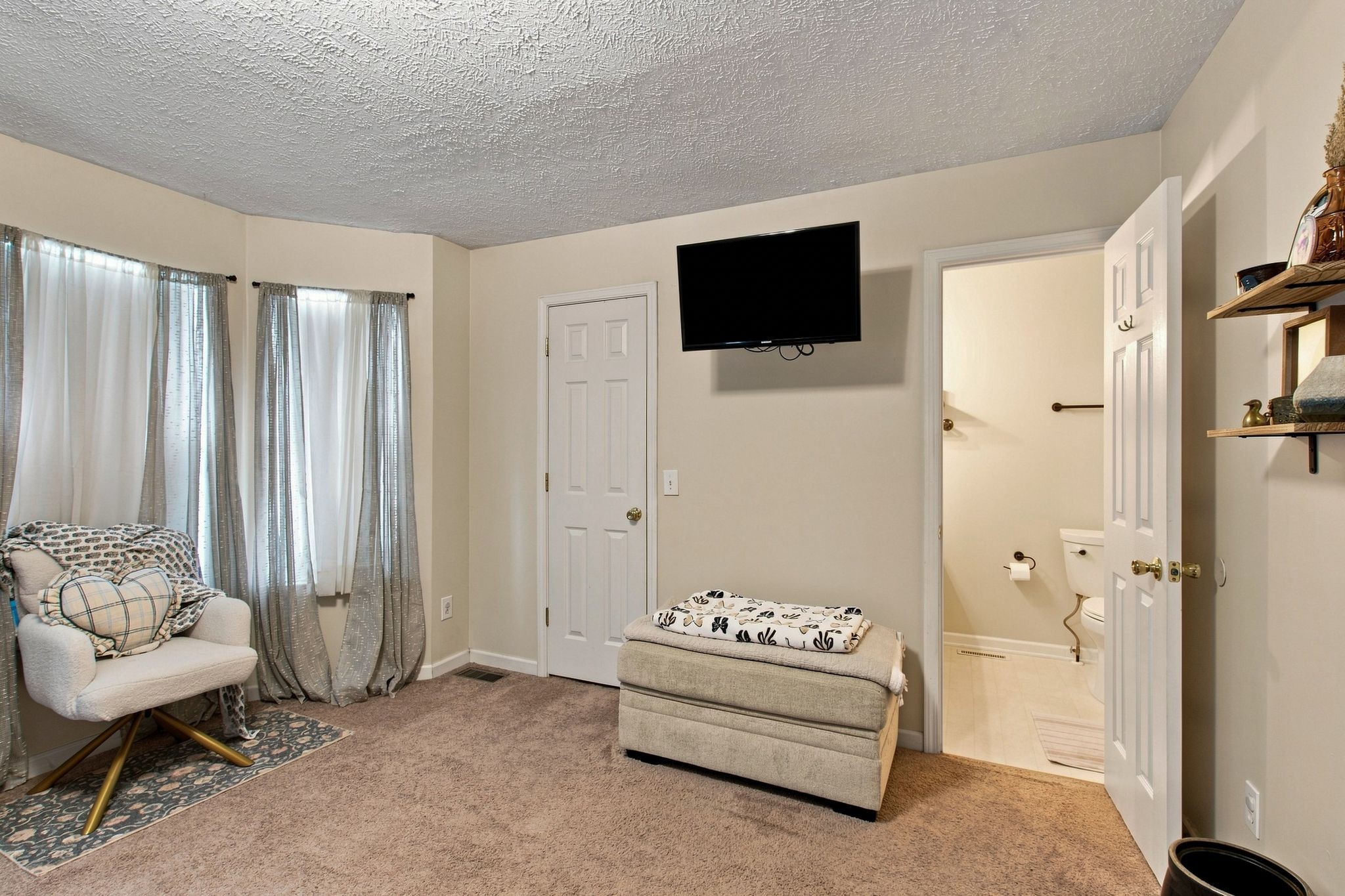 533 Birkenhead Dr