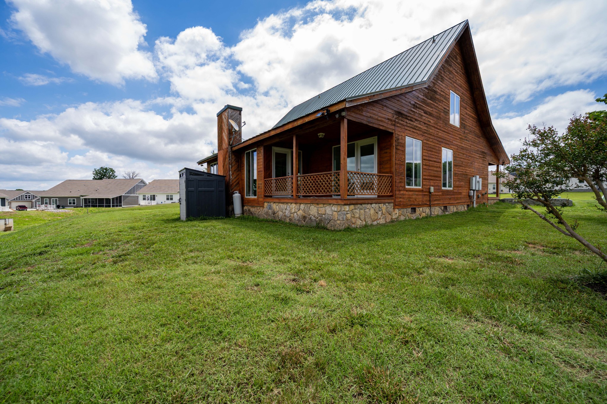 420 Multrees Pl