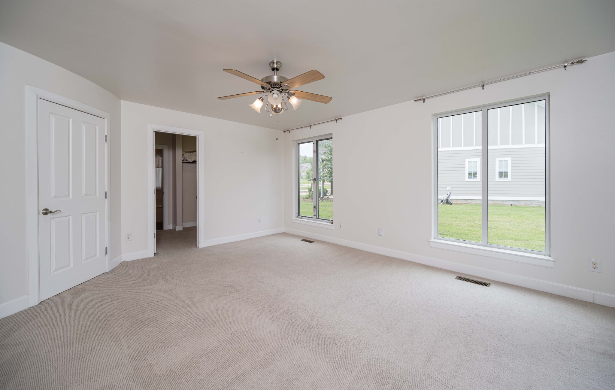 420 Multrees Pl