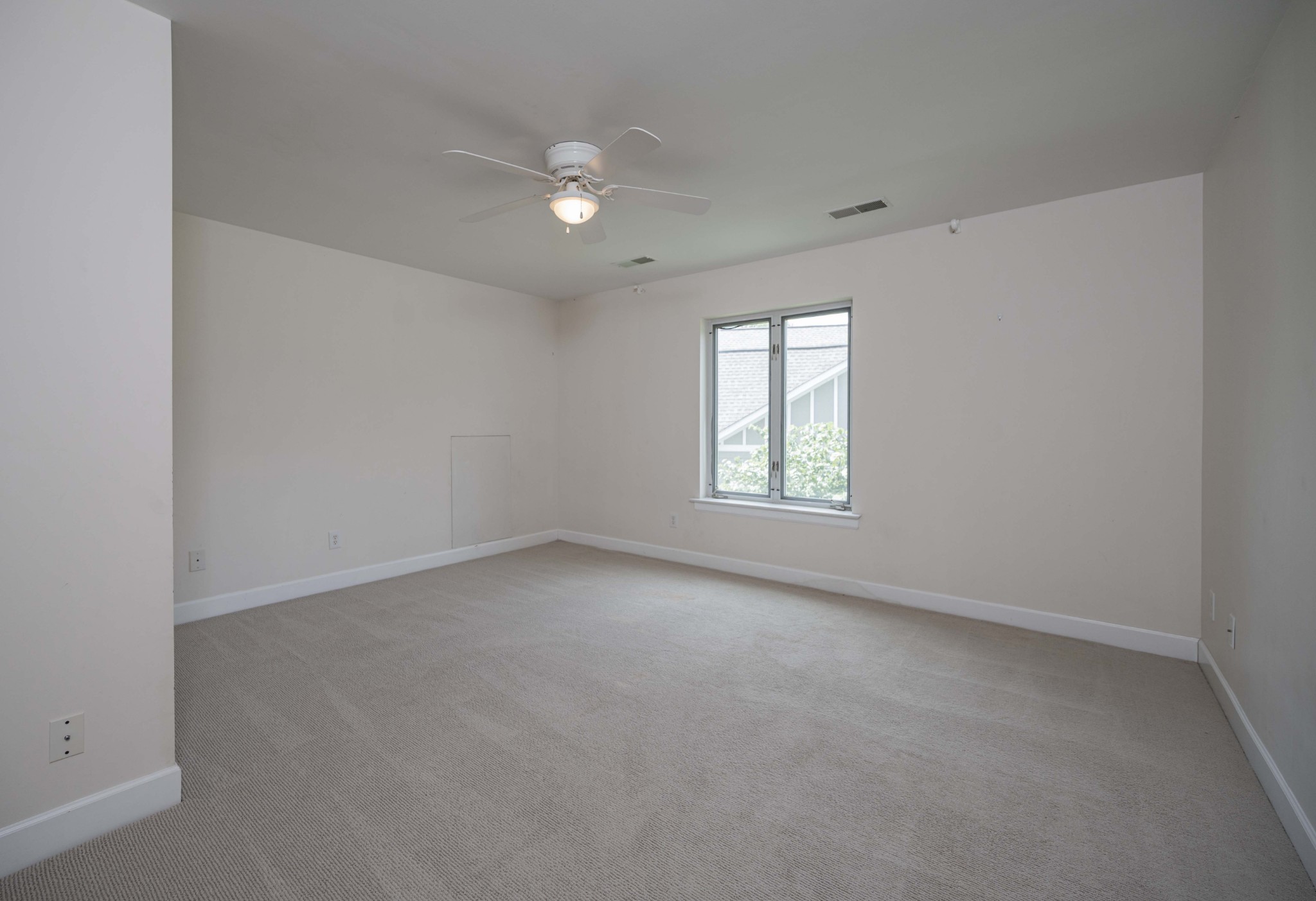 420 Multrees Pl