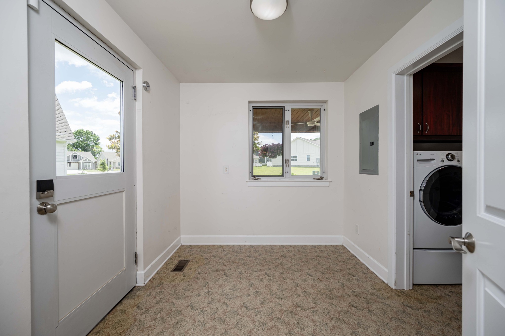 420 Multrees Pl