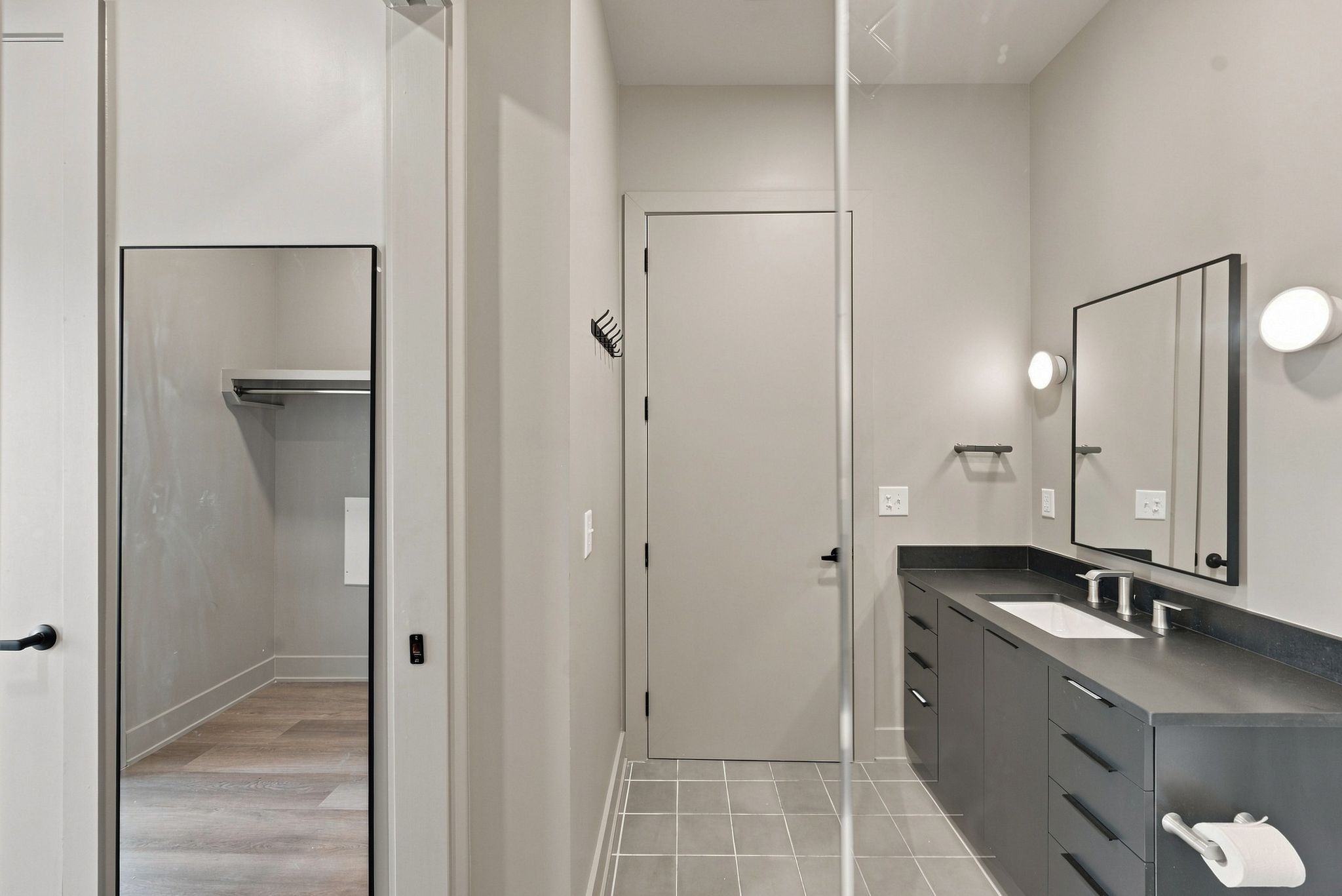 1090 Haysboro Ave Unit: 113