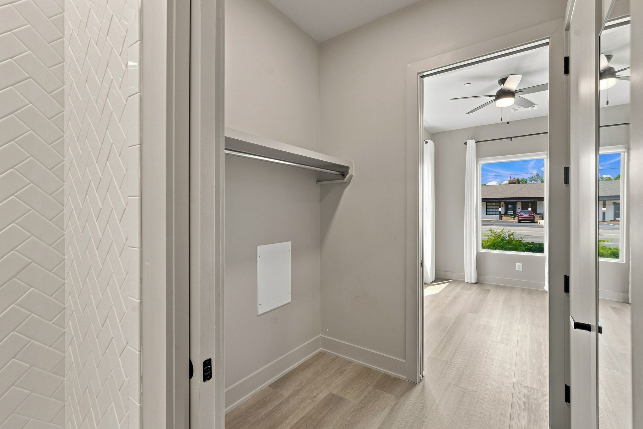 1090 Haysboro Ave Unit: 113