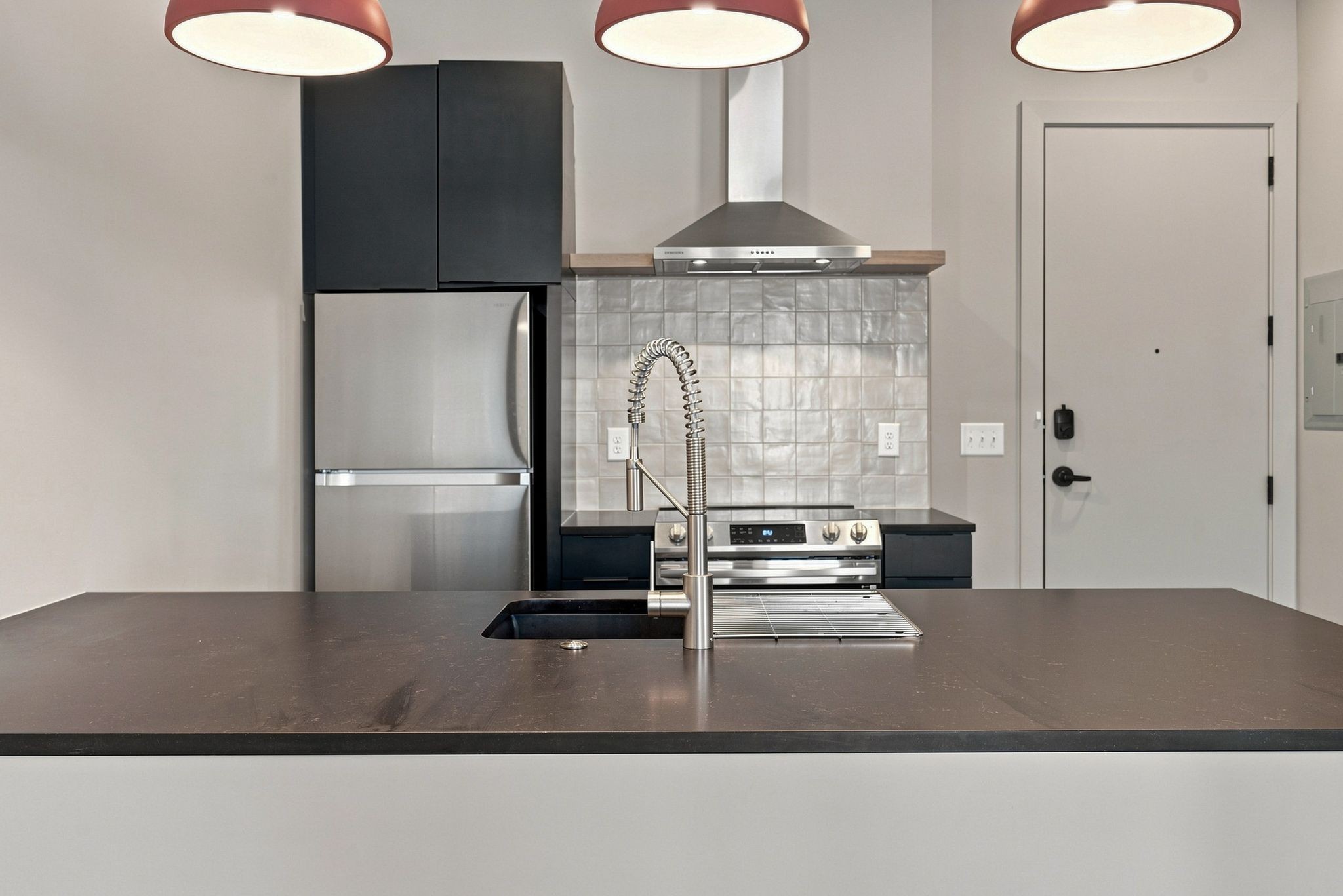 1090 Haysboro Ave Unit: 113