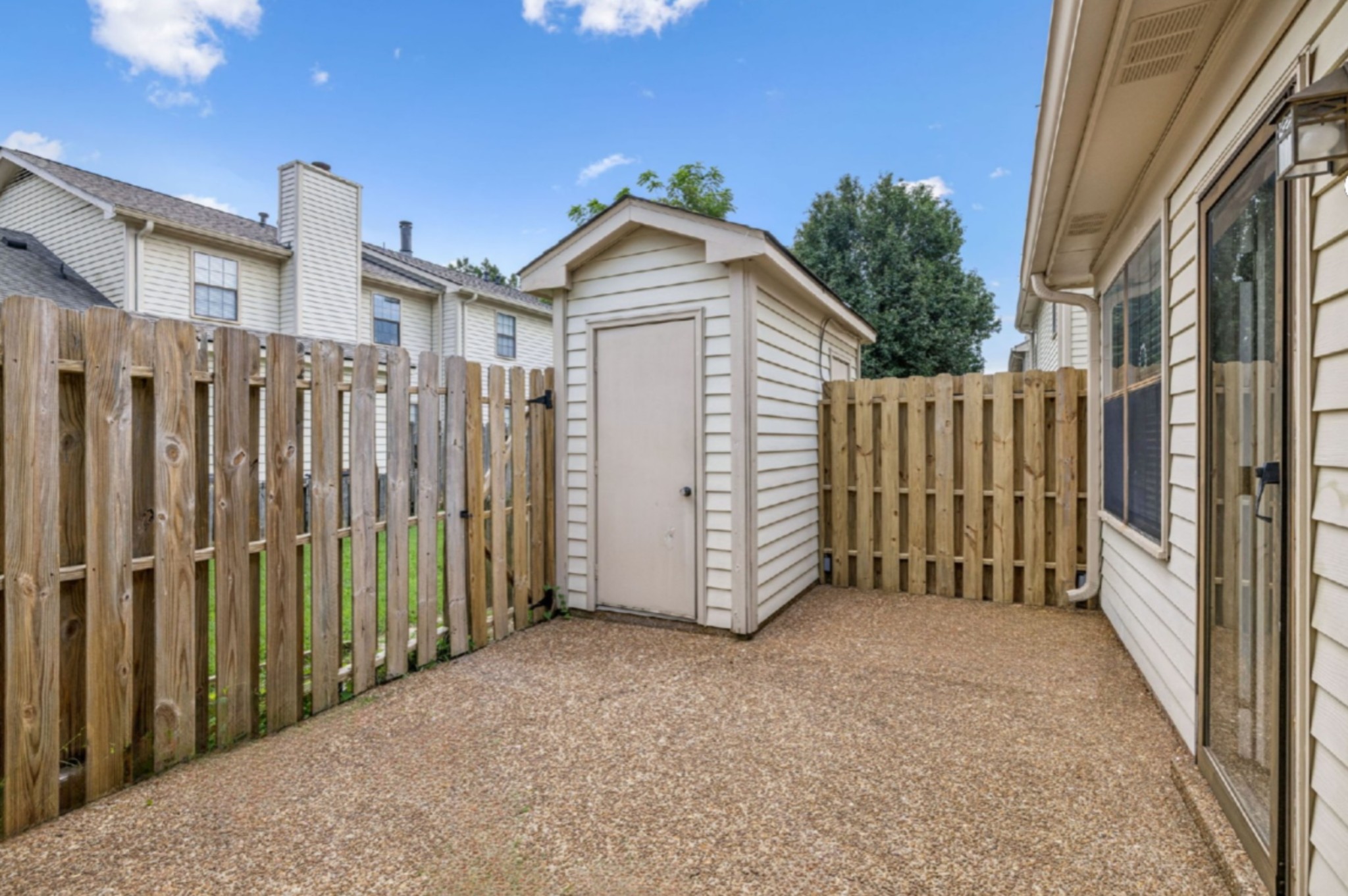 833 Brentwood Pt