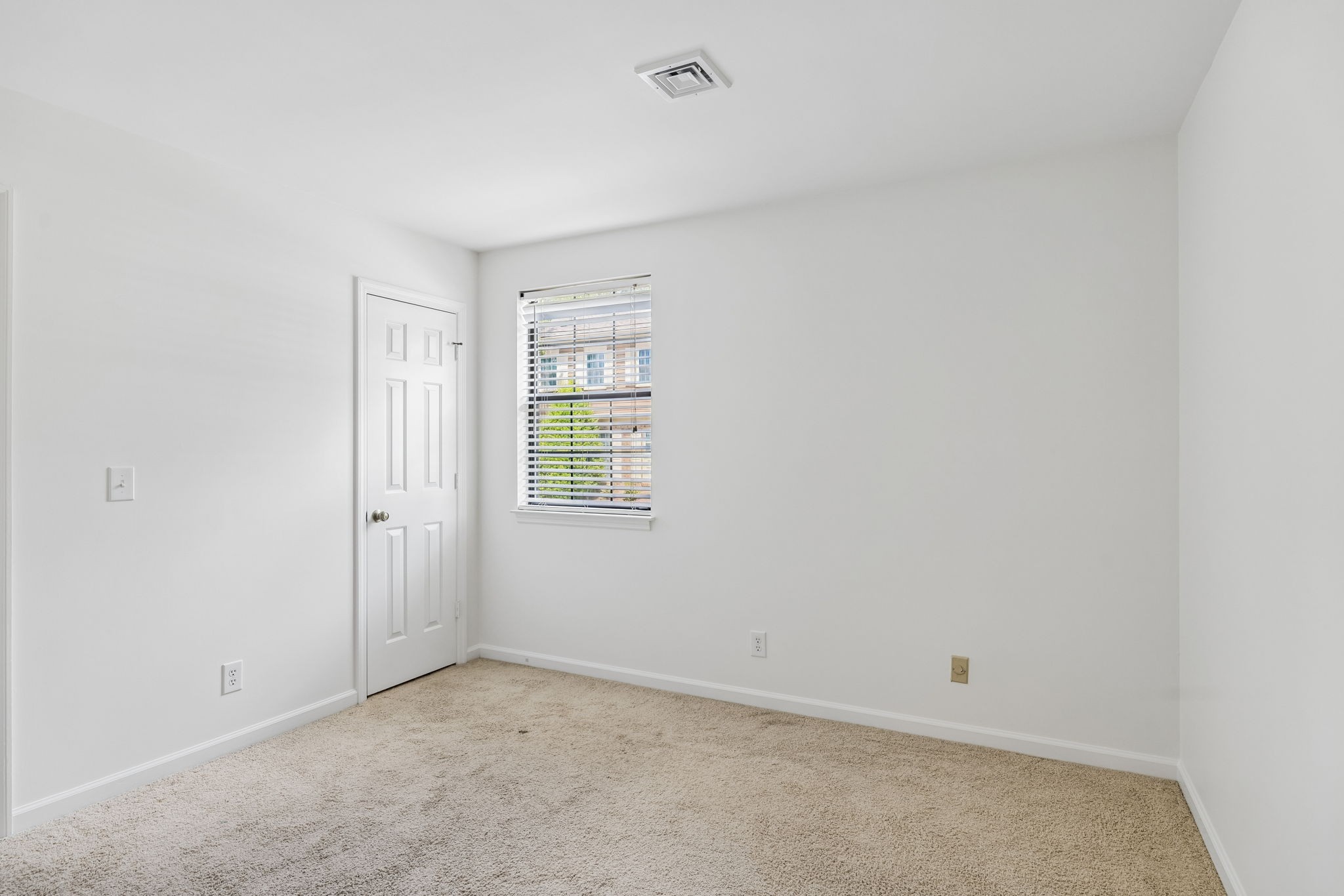 833 Brentwood Pt