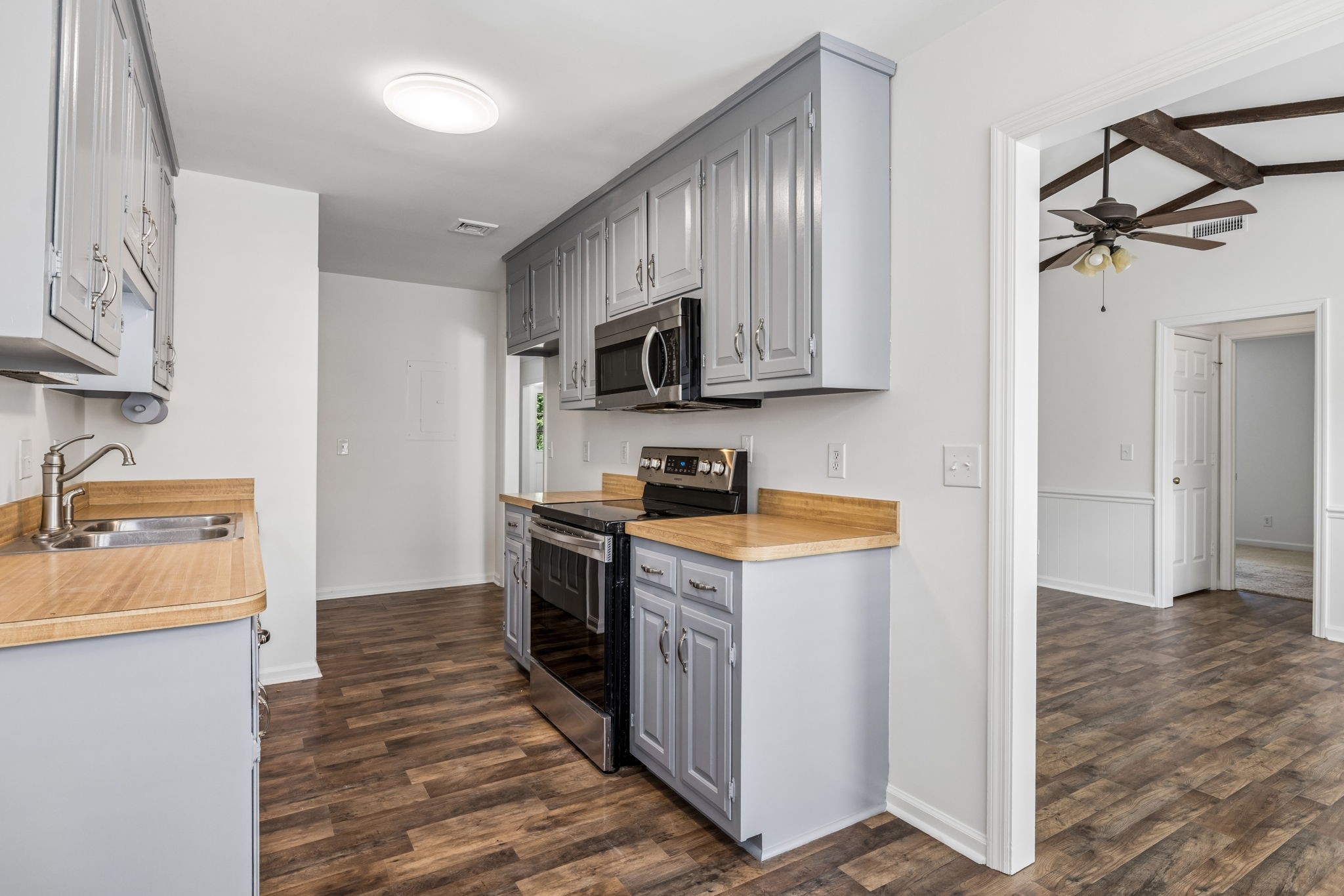 833 Brentwood Pt