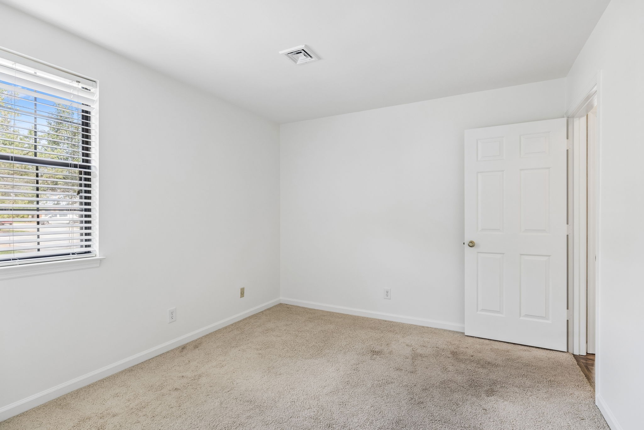 833 Brentwood Pt