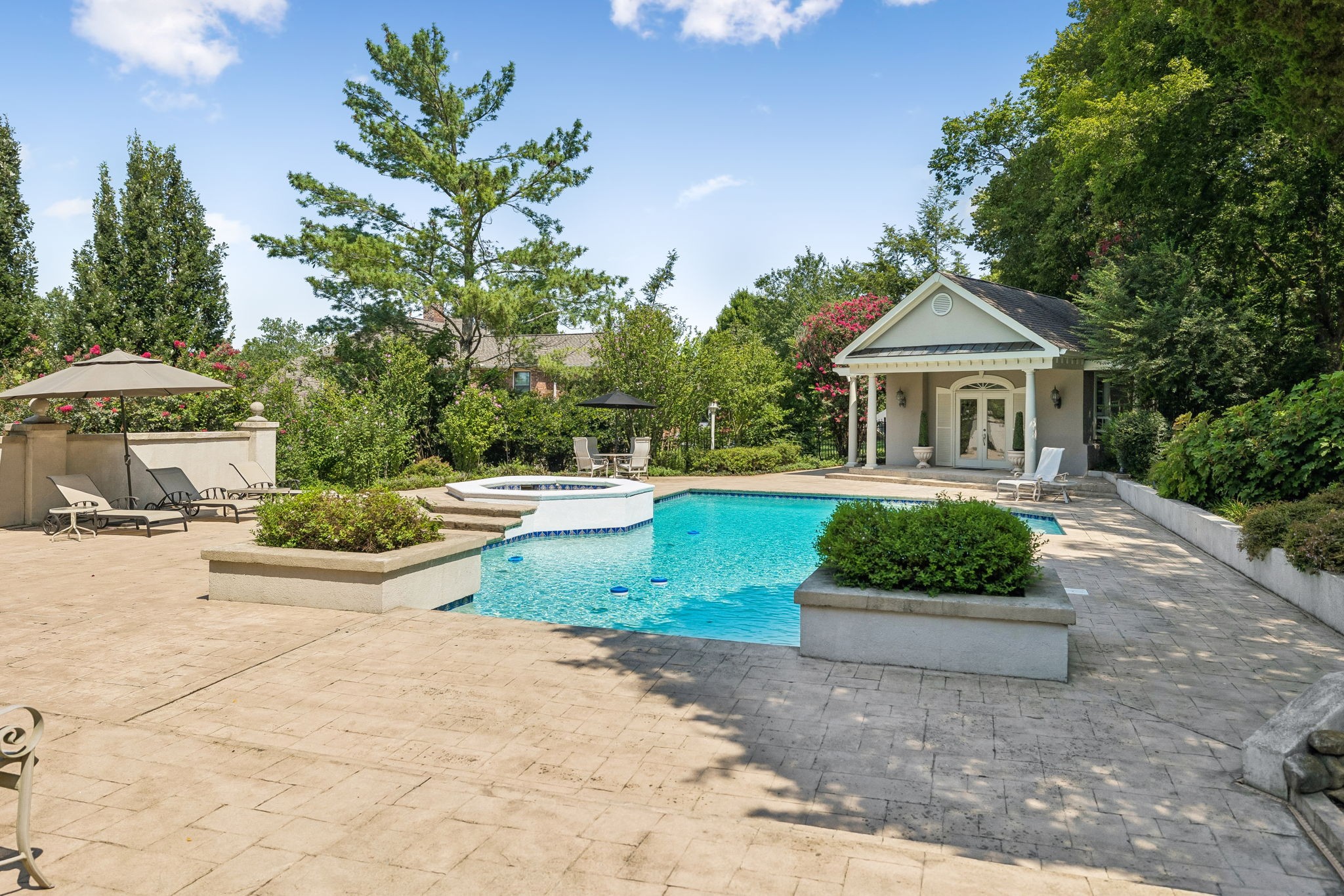 9102 Gasserway Ct
