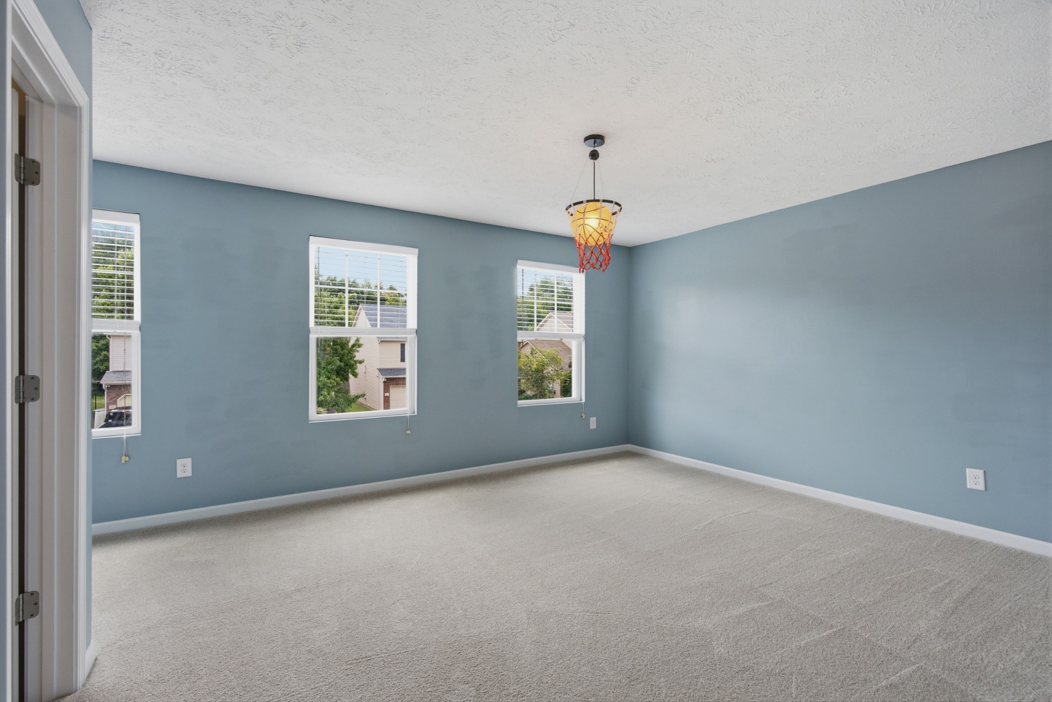 384 Owl Dr