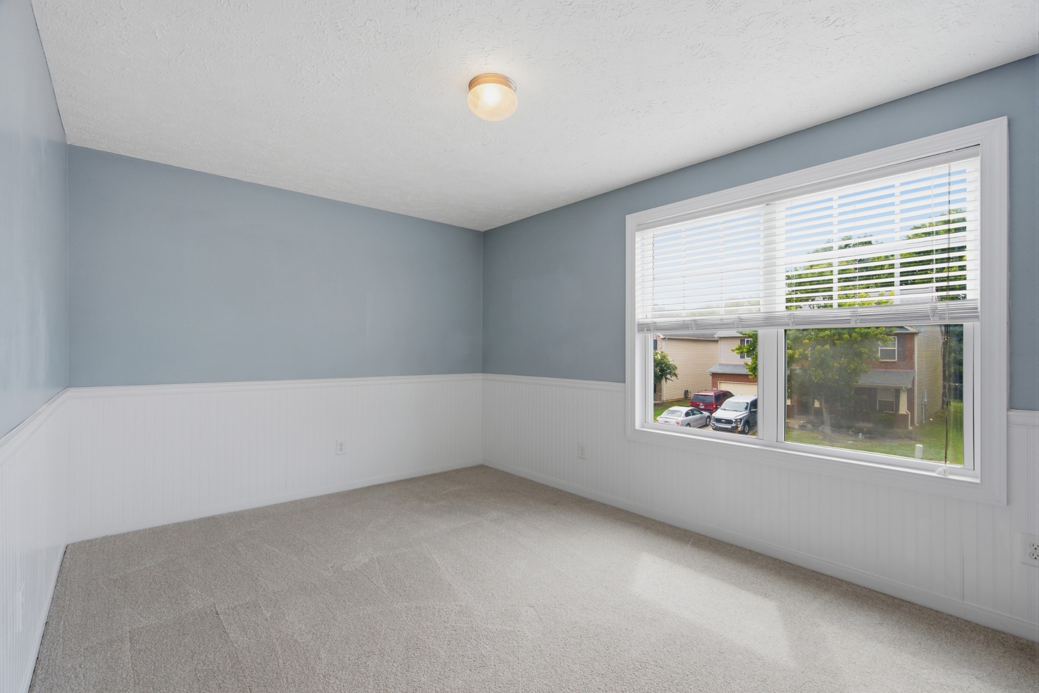 384 Owl Dr