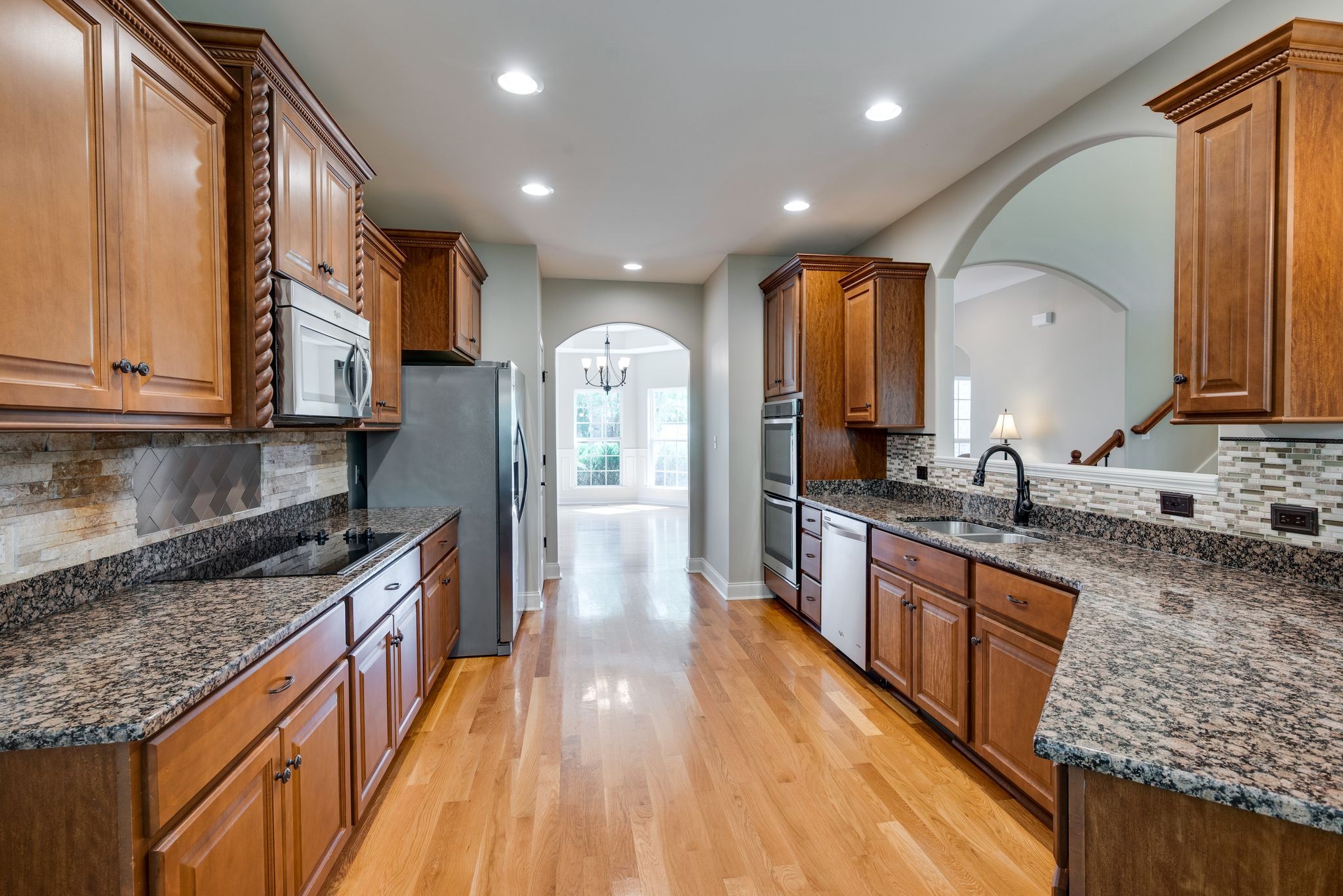1000 Glessner Dr