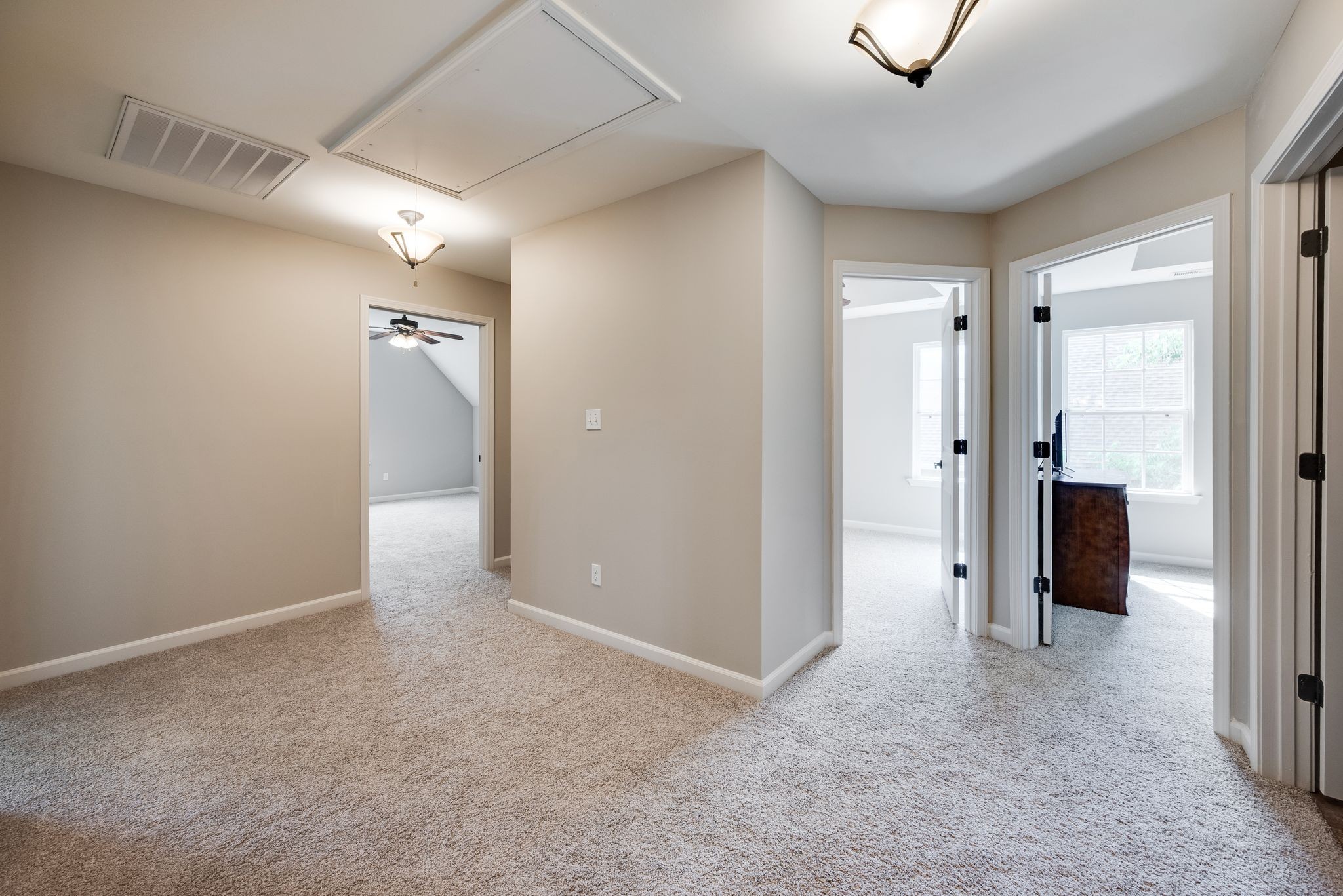 1000 Glessner Dr