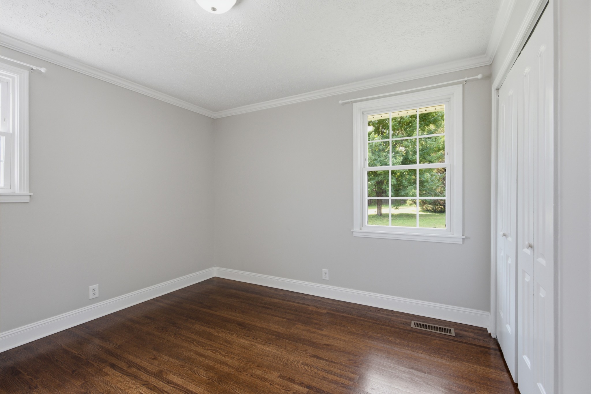 114 Wessington Pl