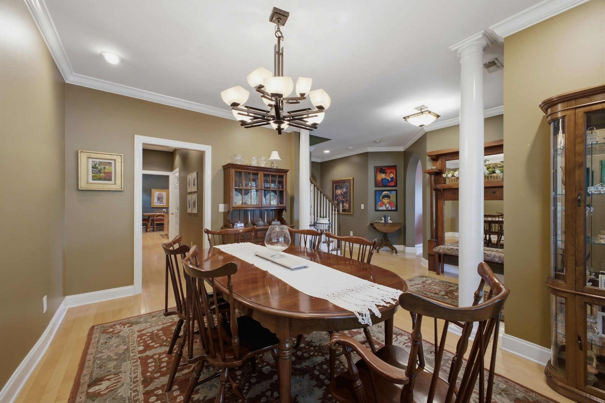 1446 Burnside Dr