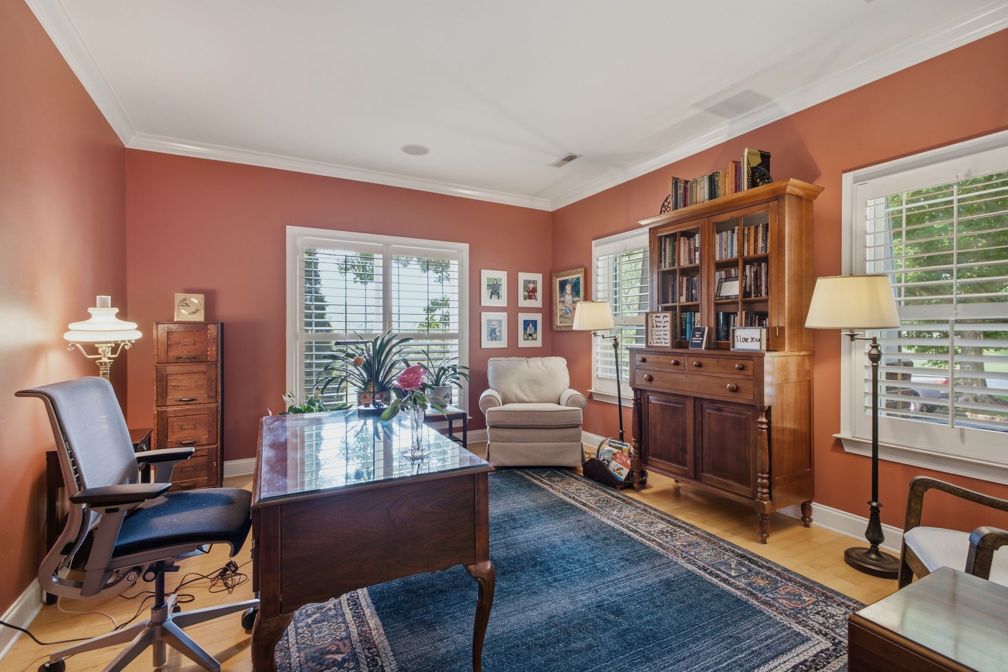 1446 Burnside Dr