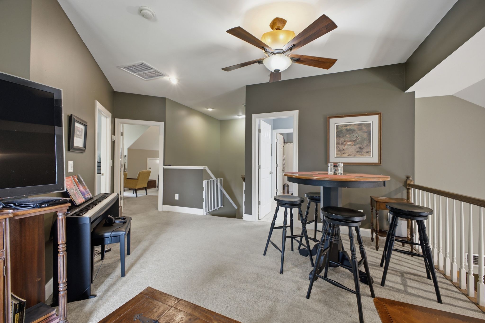 1446 Burnside Dr