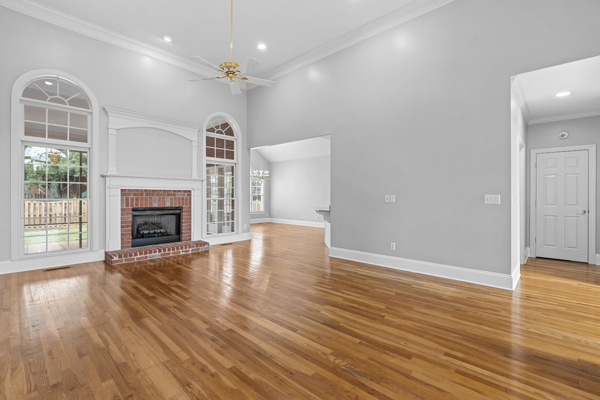 123 Gallagher Dr