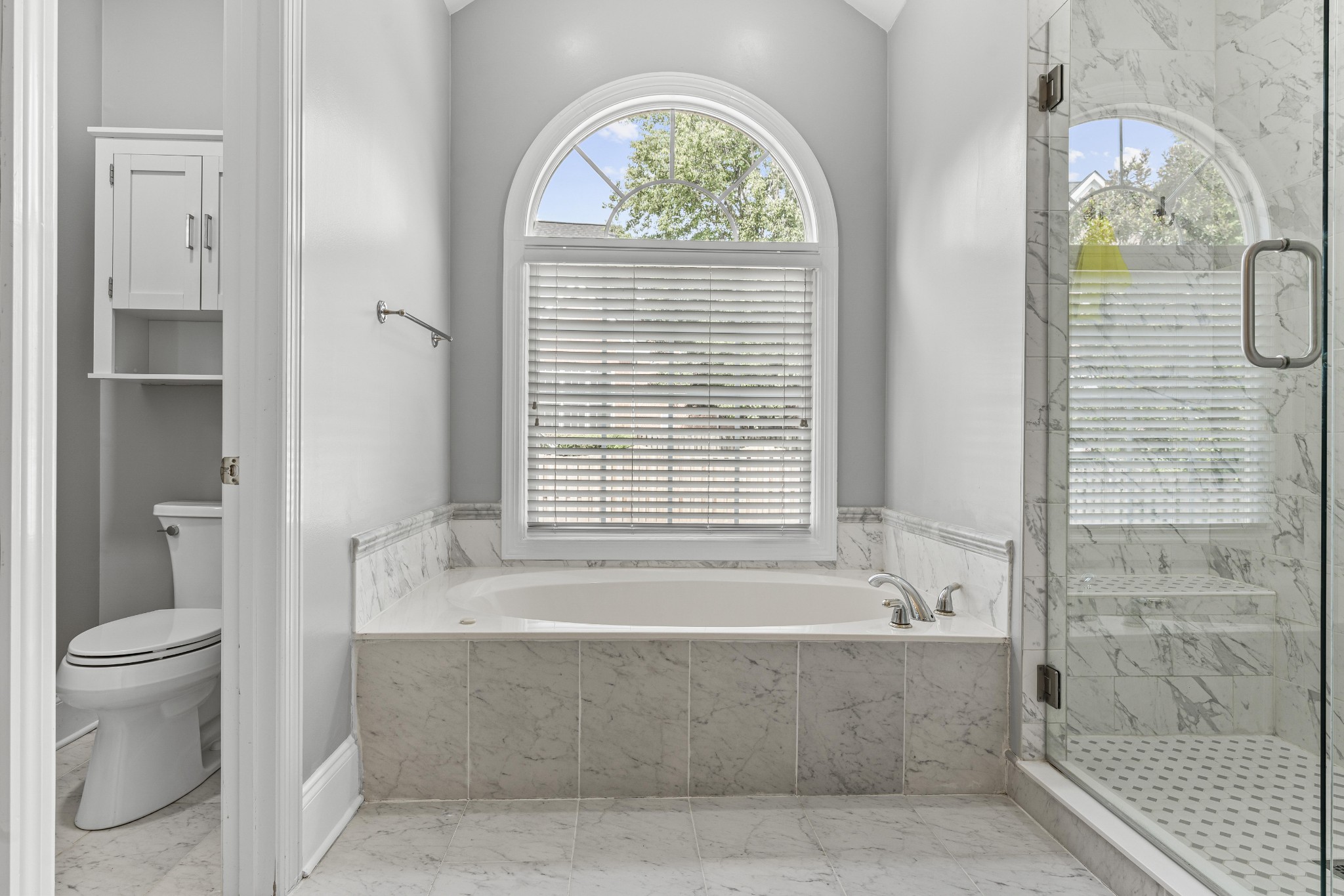 123 Gallagher Dr