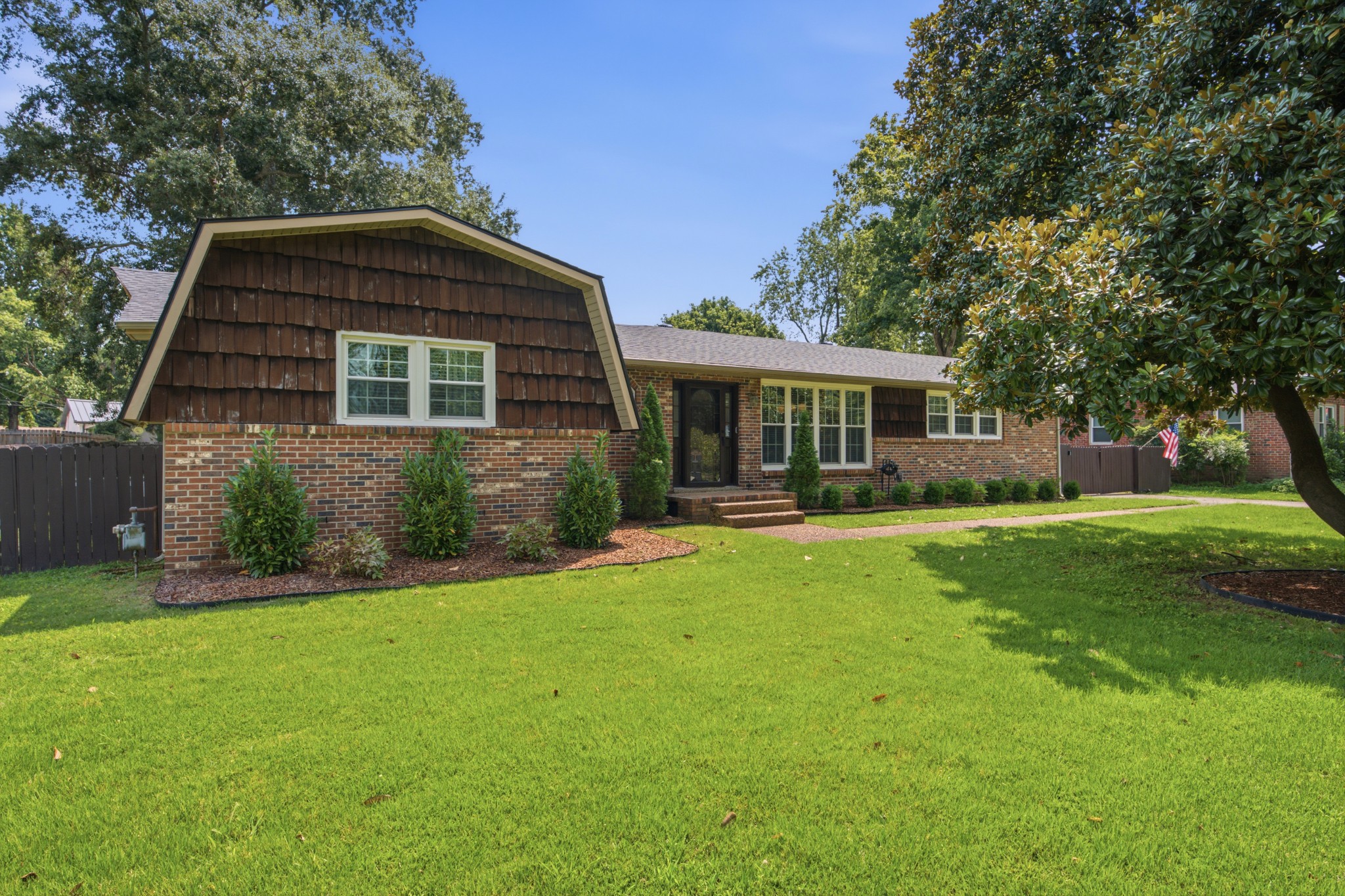 826 Rebel Cir