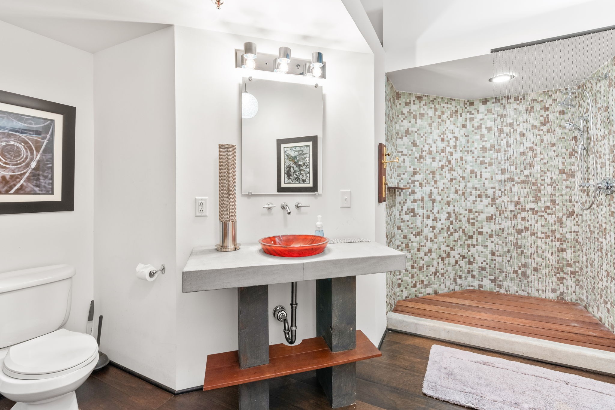 207 3rd Ave, N Unit: 301
