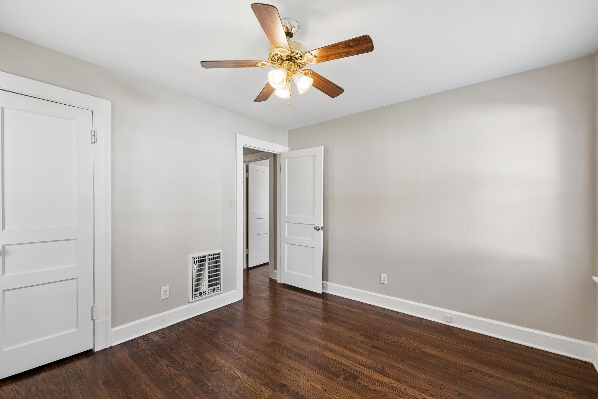 211 Rushwood Dr