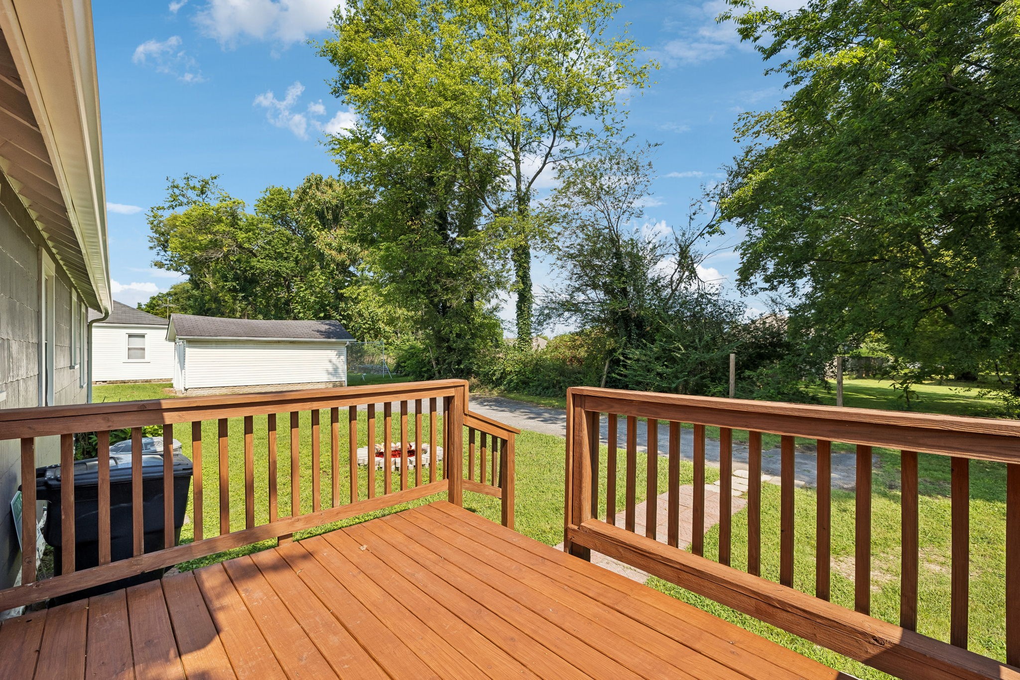 211 Rushwood Dr
