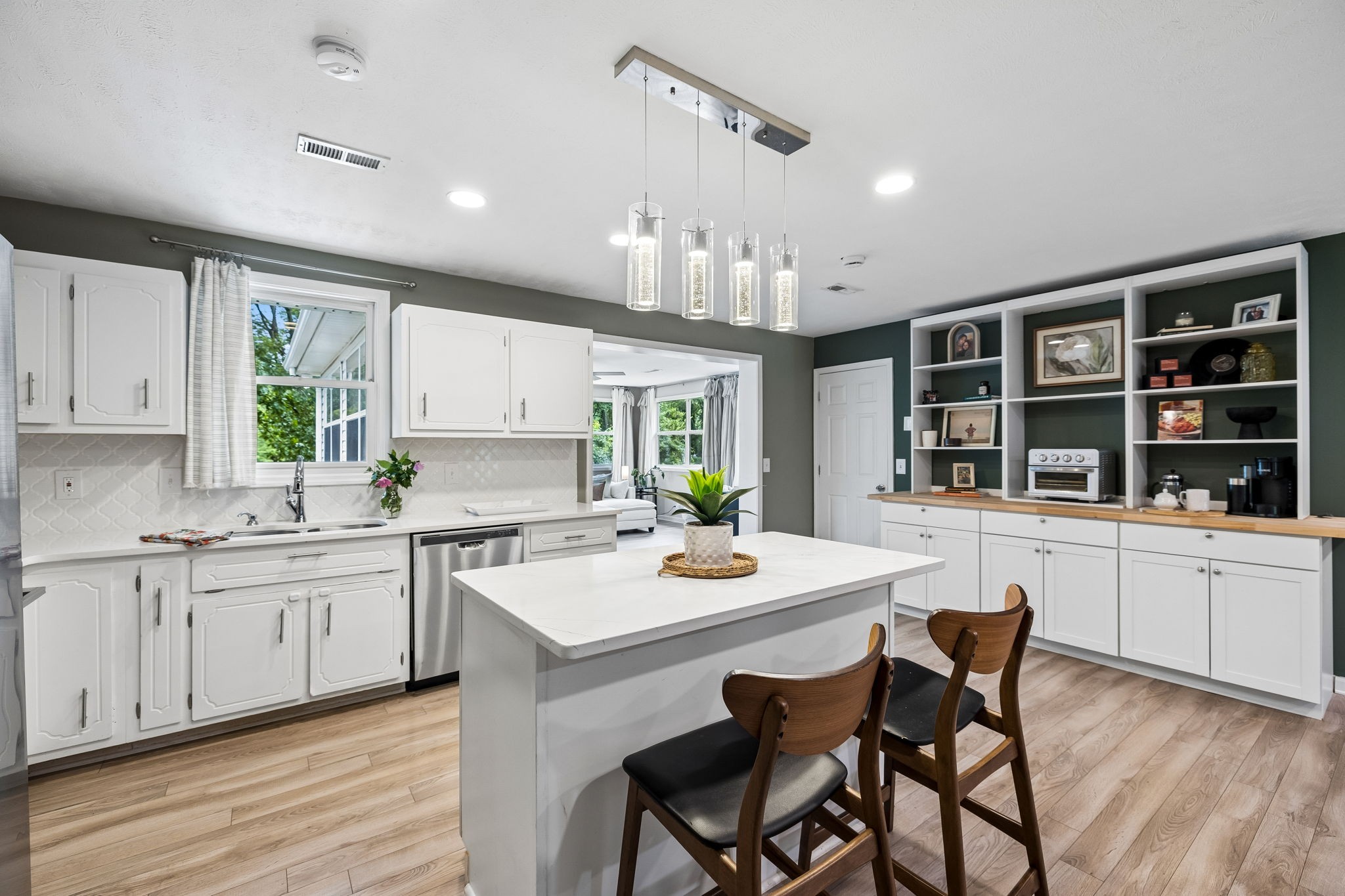 3117 Greggwood Dr