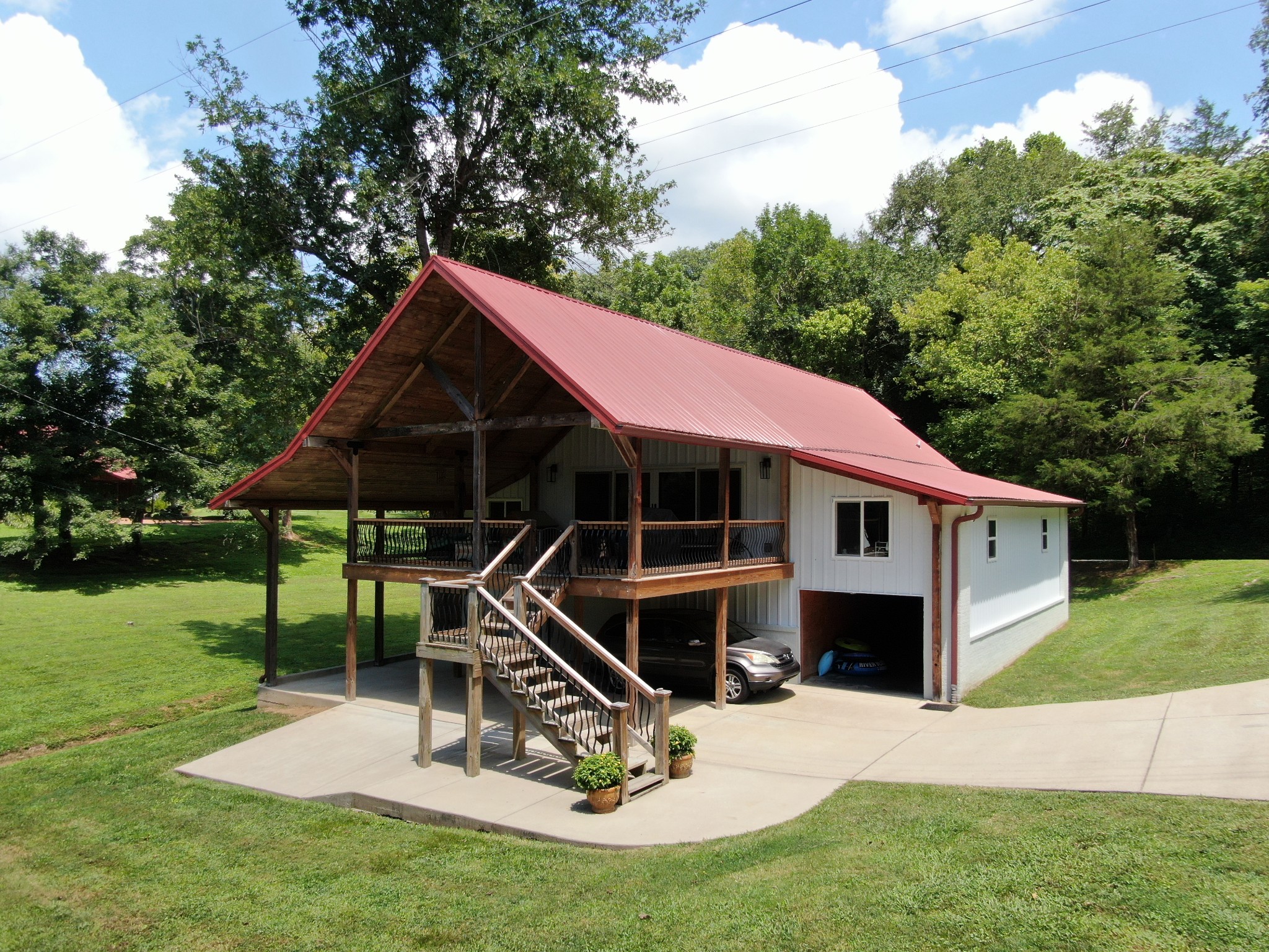 6645 Piney River Rd, N