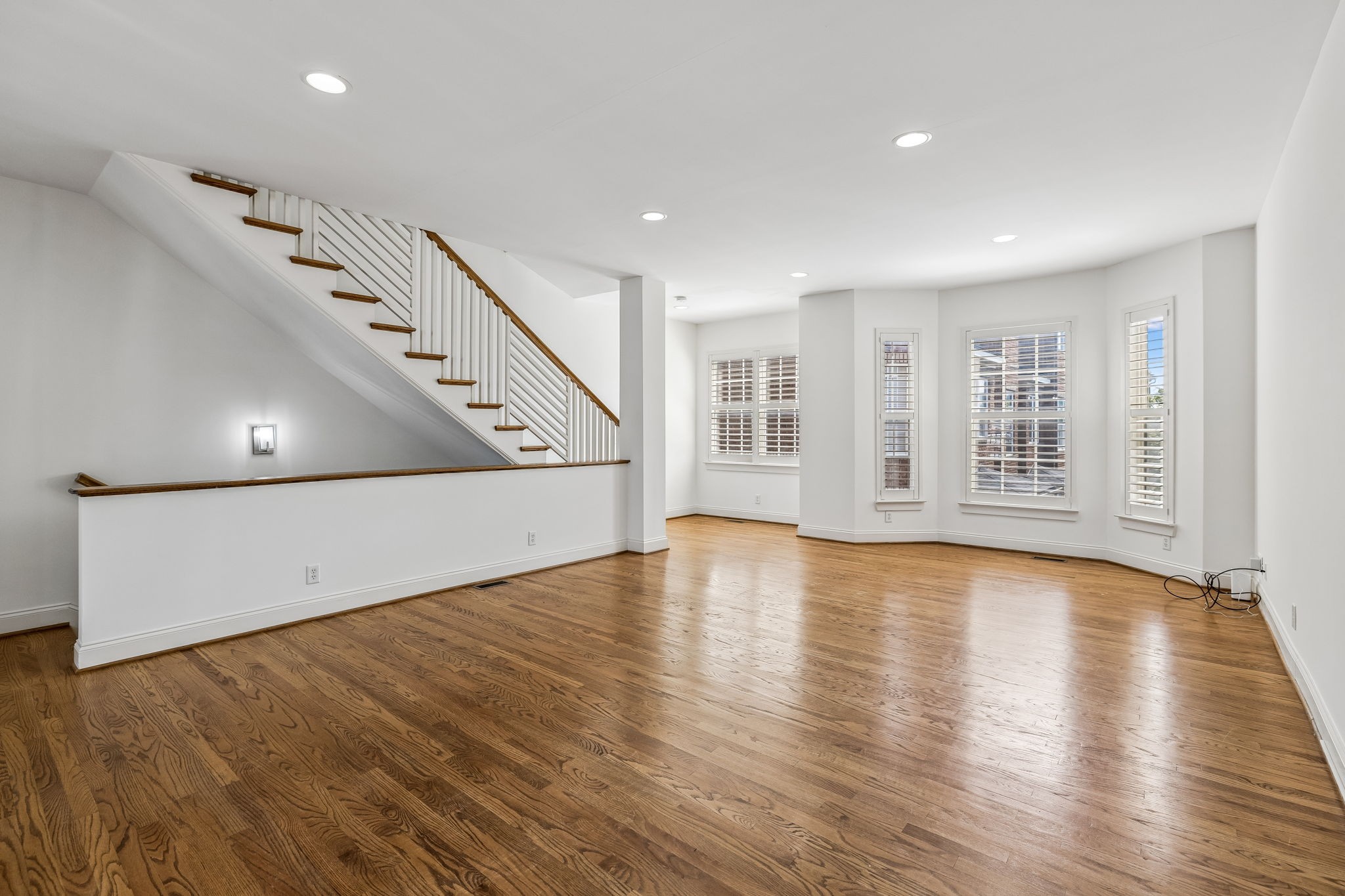 756 Wedgewood Park