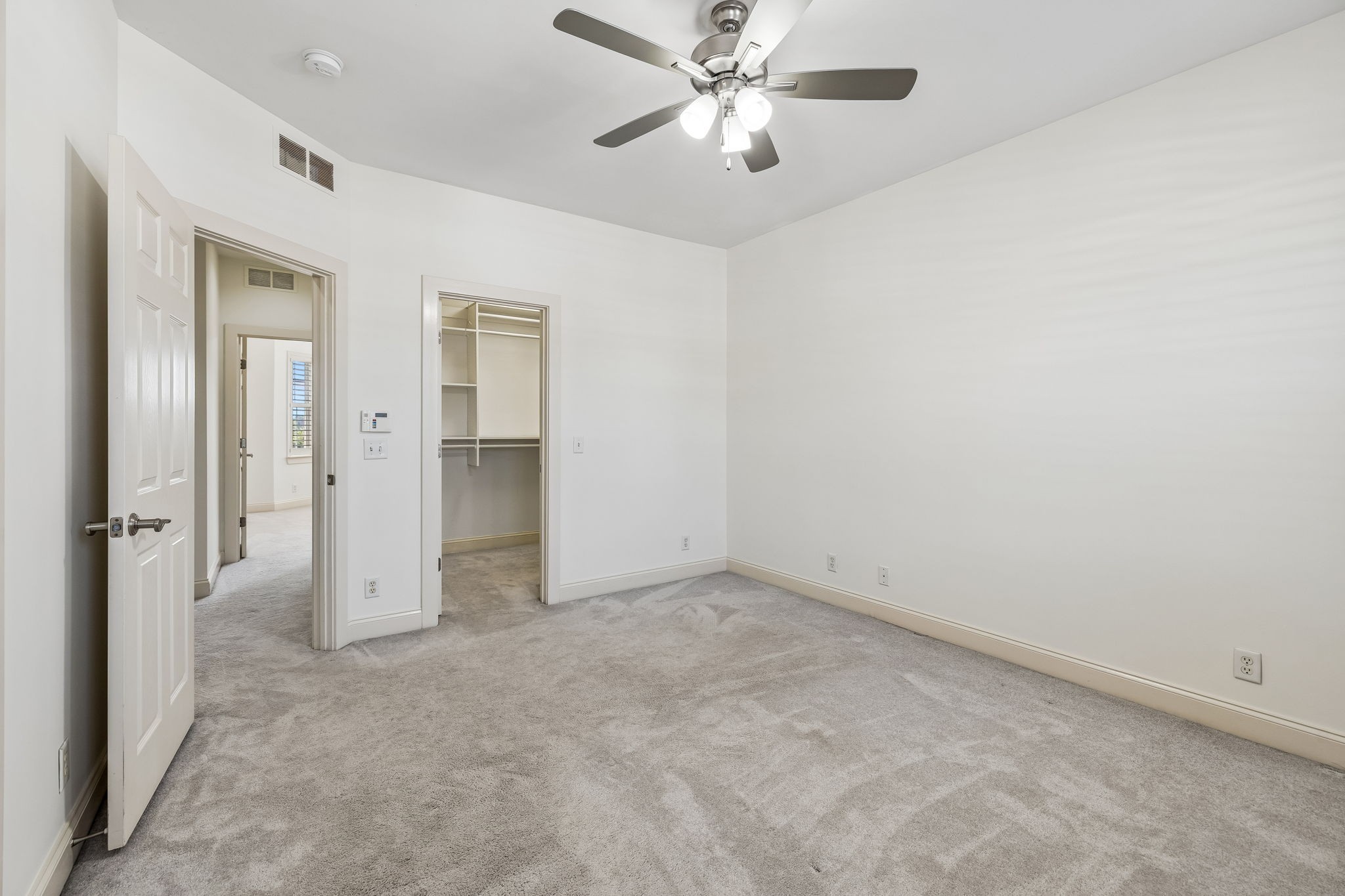 756 Wedgewood Park