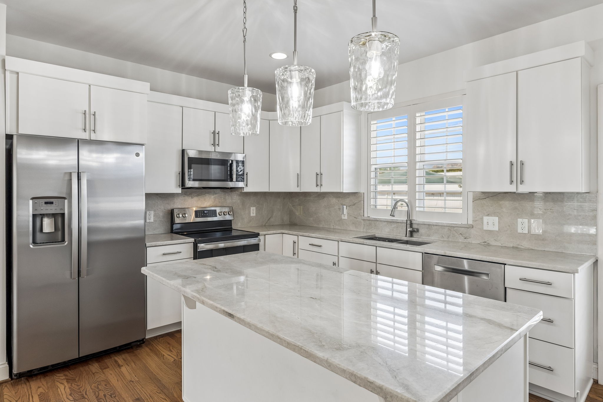 756 Wedgewood Park