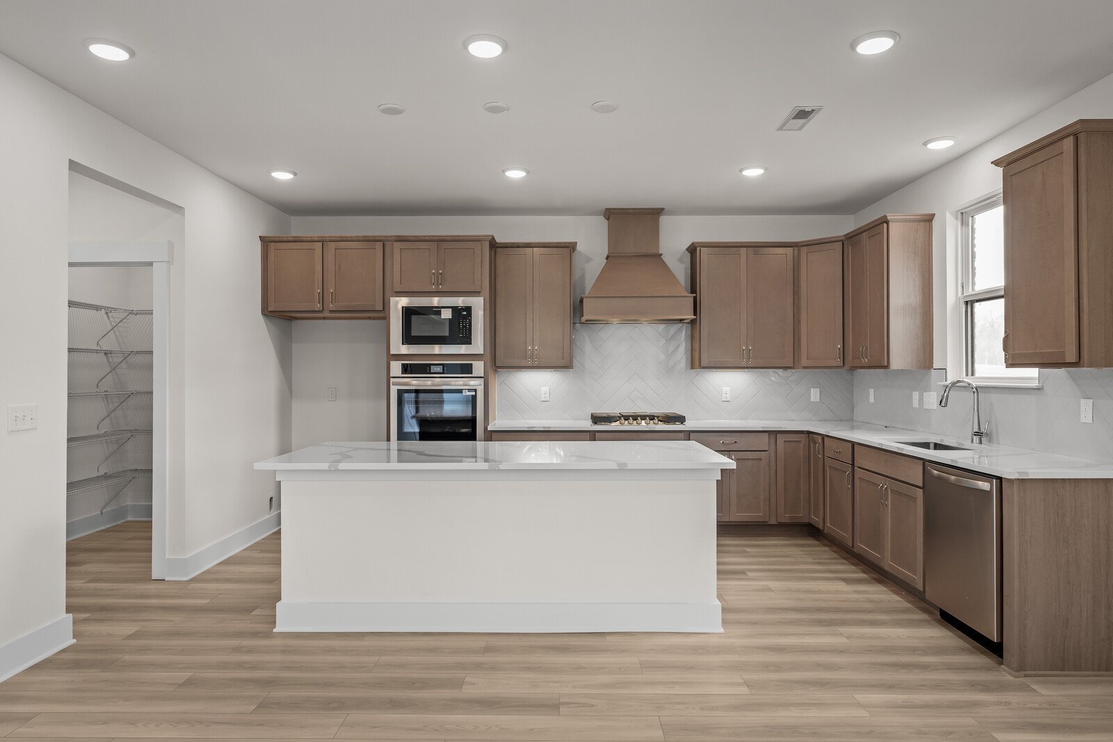285 Johnnys Place