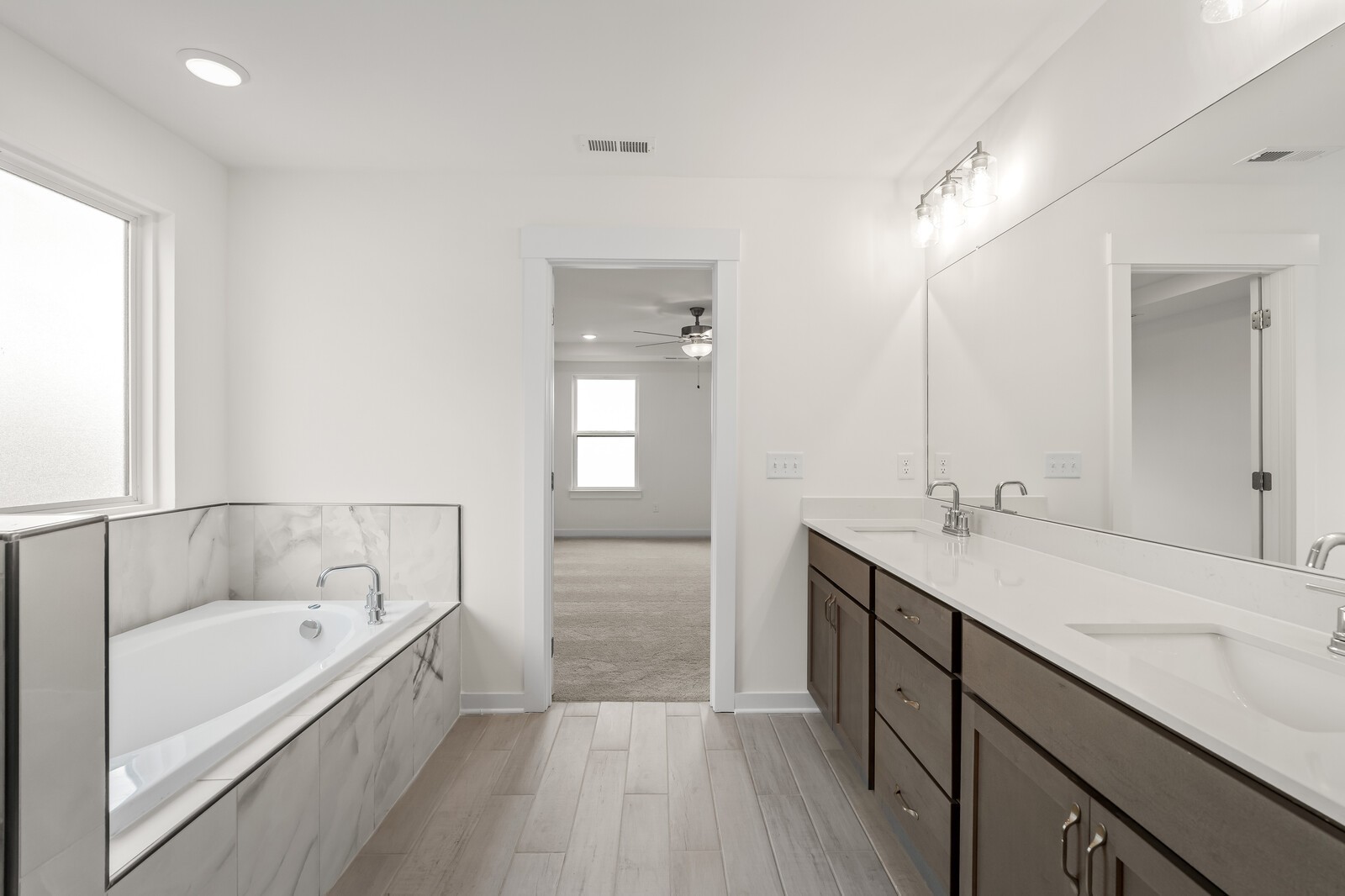285 Johnnys Place