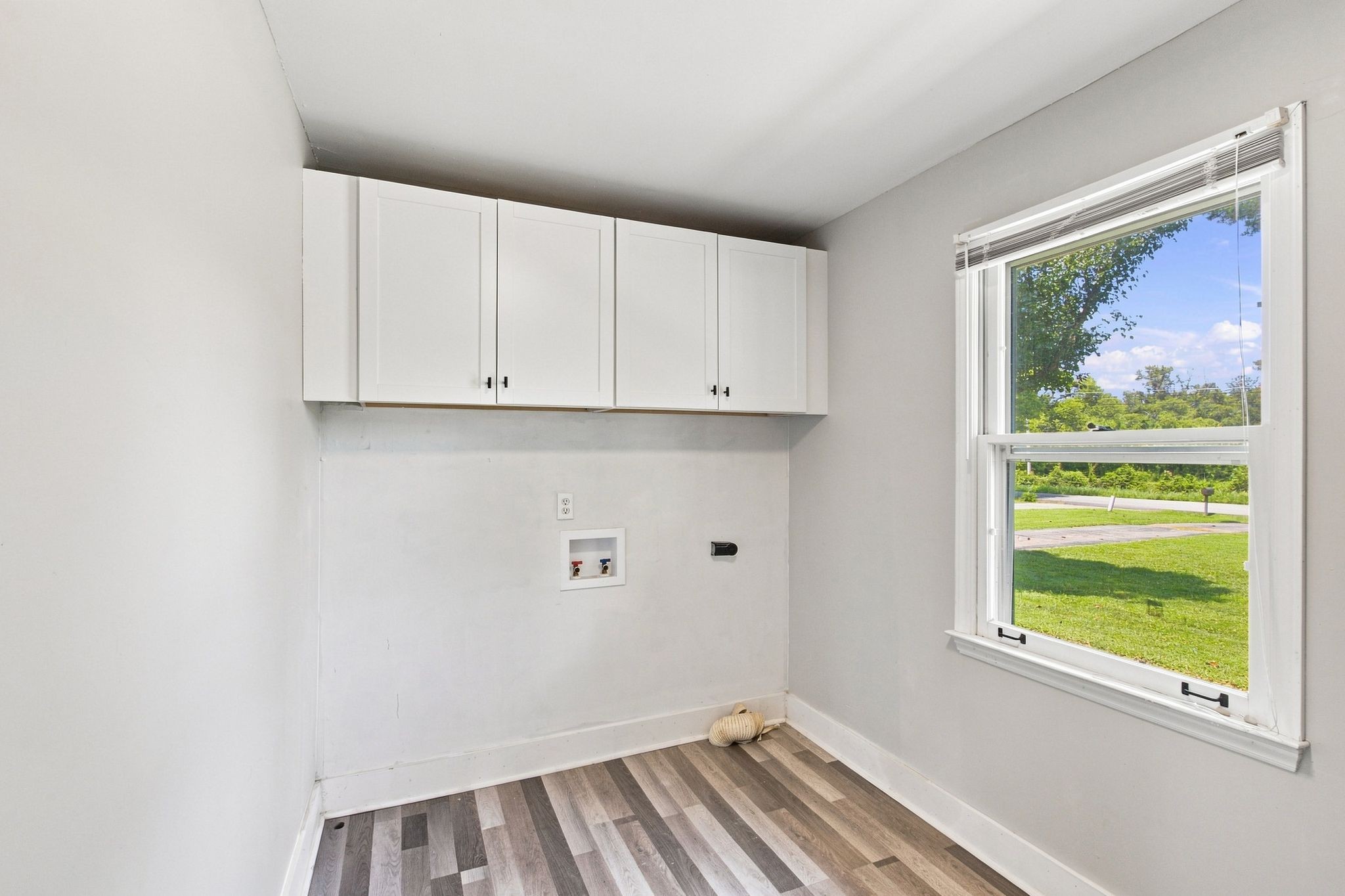 1261 Harrison Rd