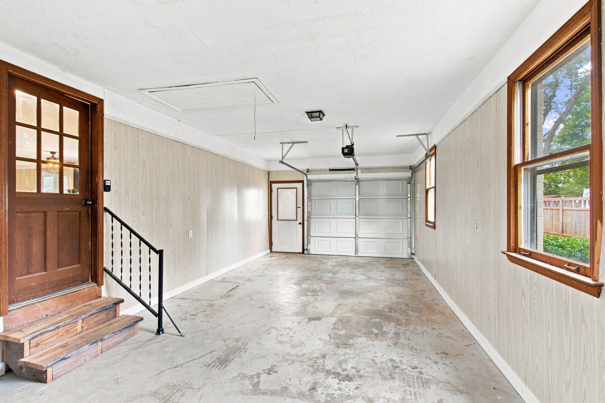 1261 Harrison Rd