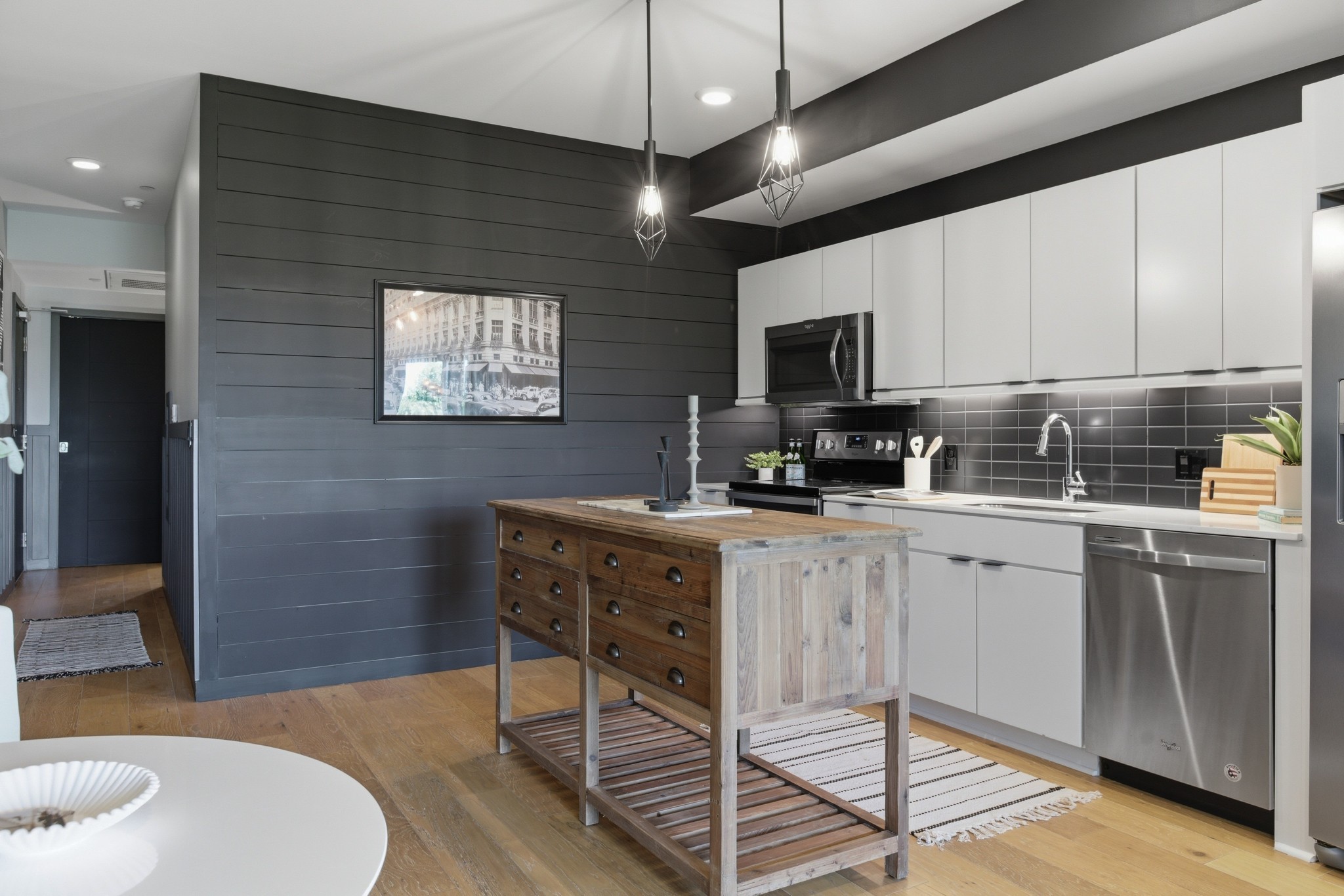 400 Herron Dr Unit: 102
