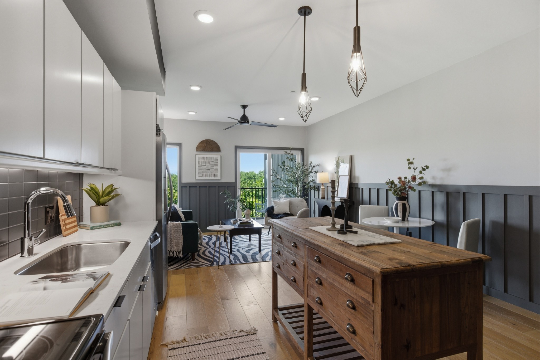 400 Herron Dr Unit: 102