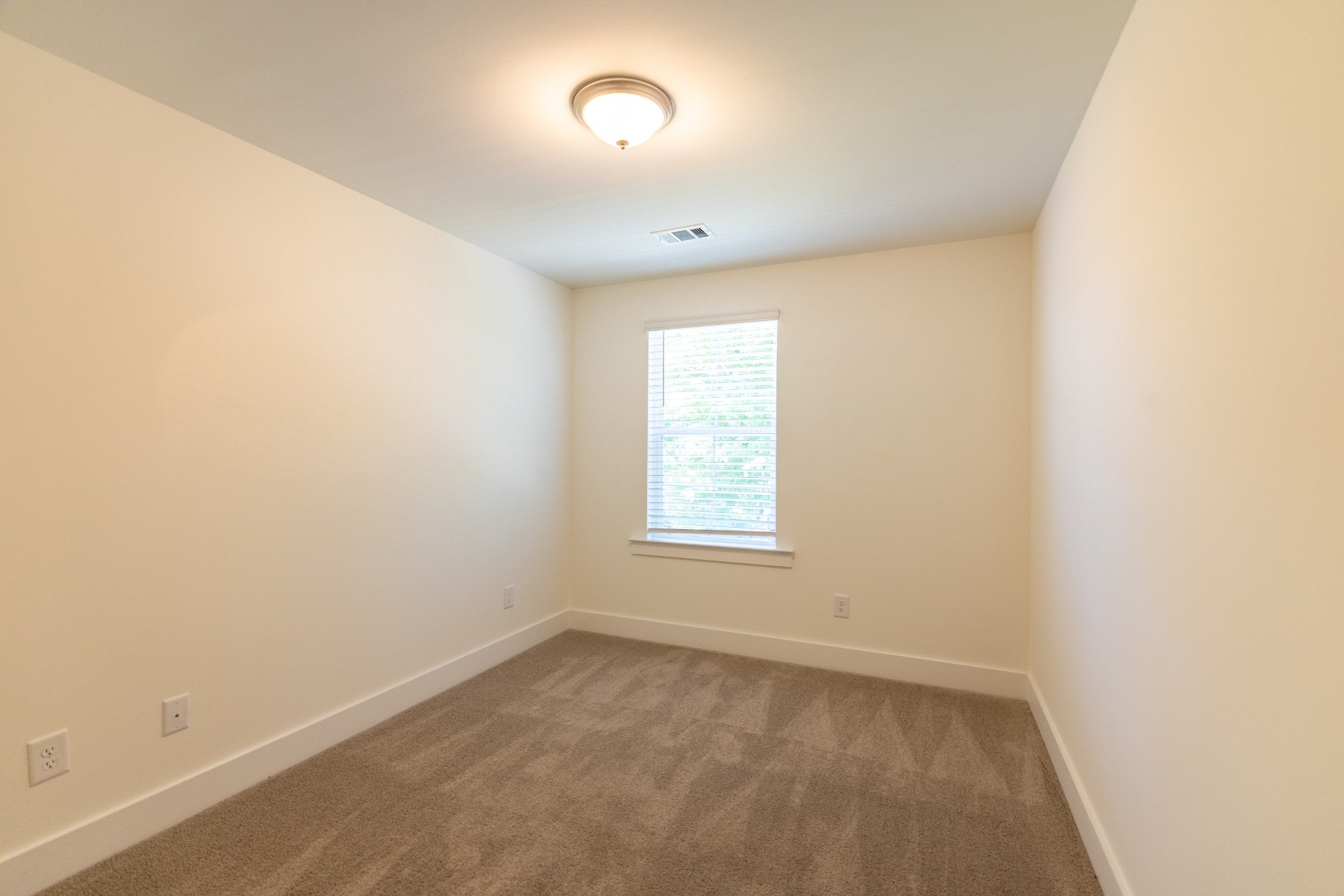 1007 Sweetleaf Dr