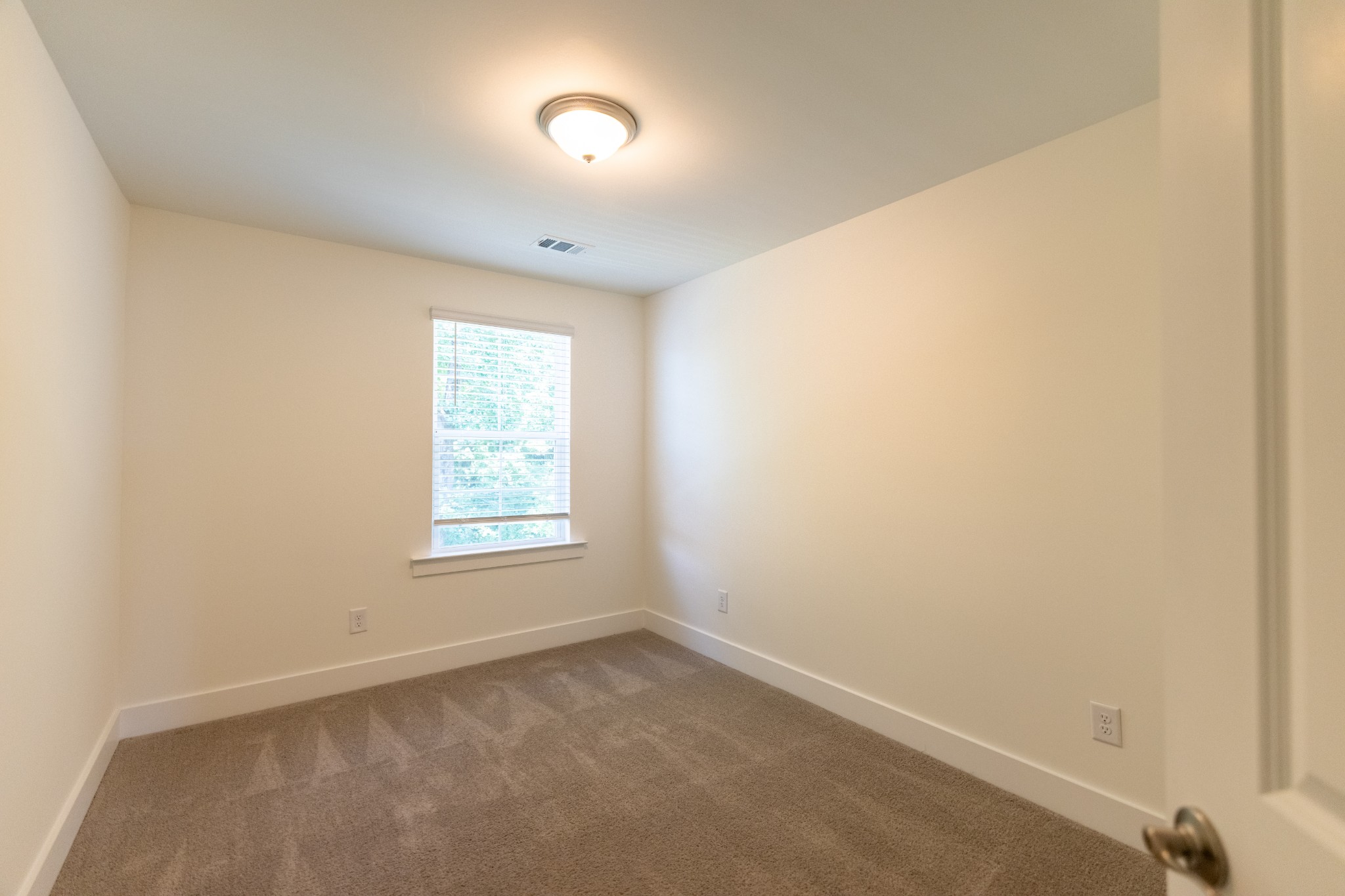 1007 Sweetleaf Dr