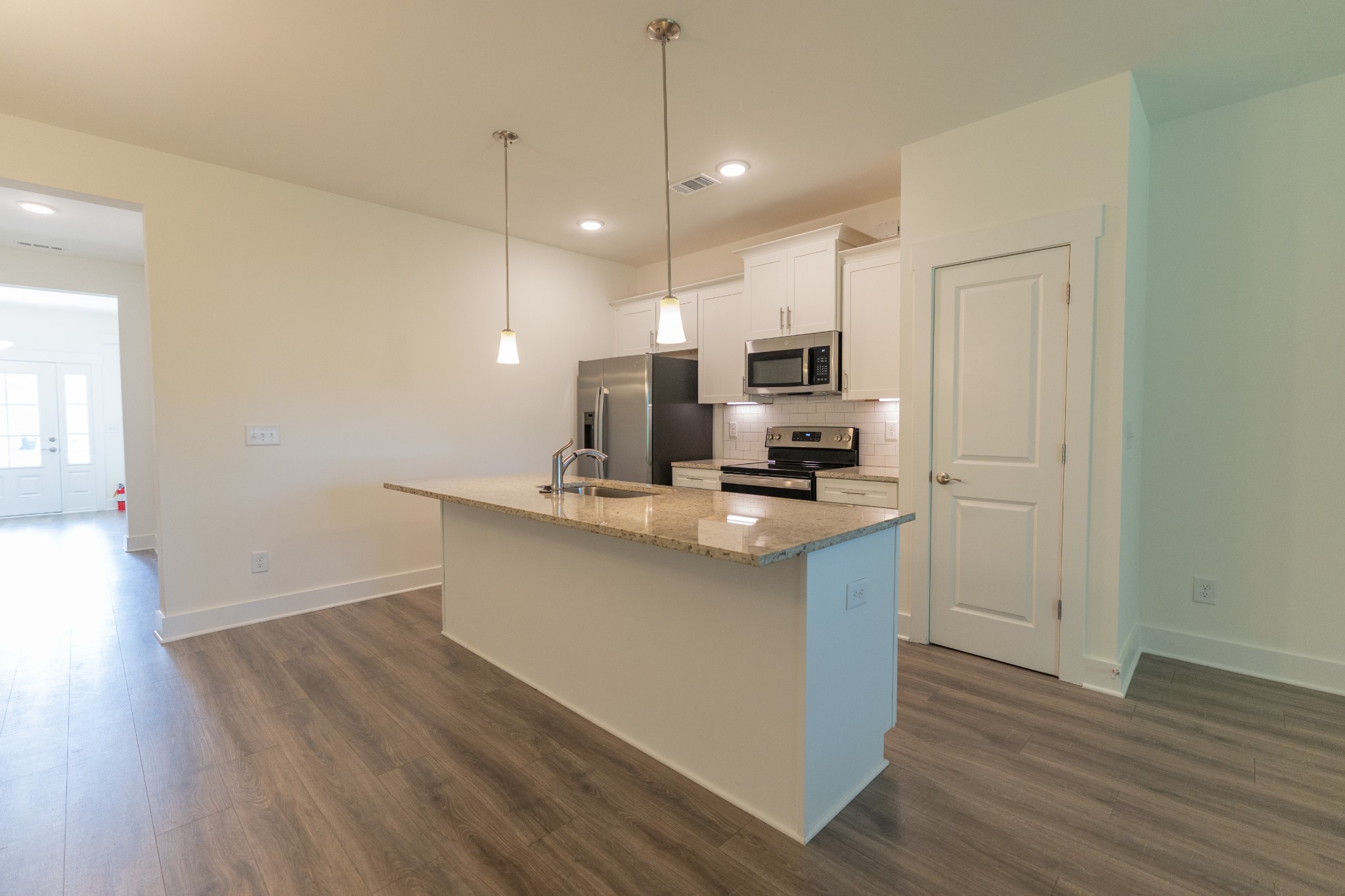1007 Sweetleaf Dr