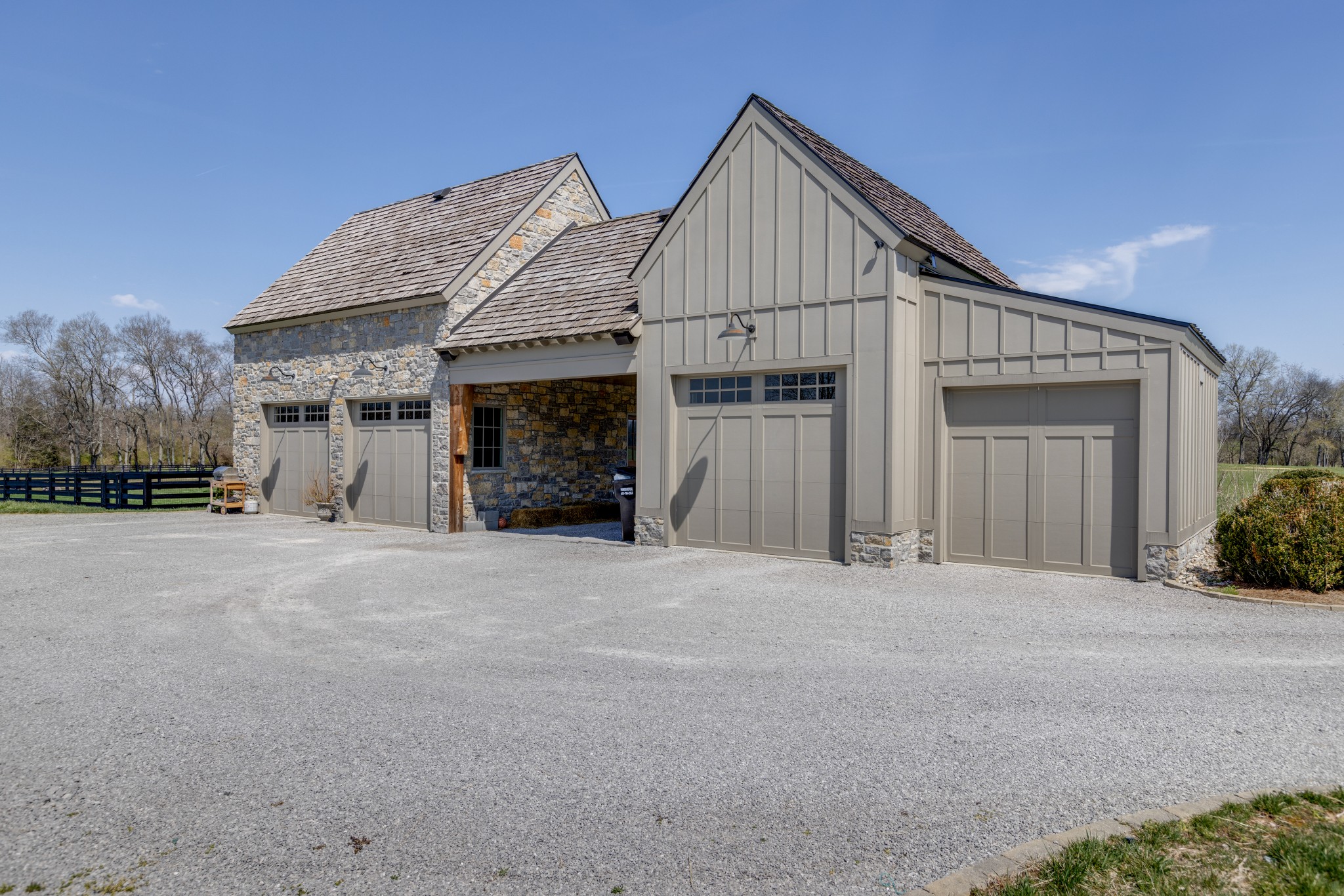 900 Hamilton Branch Ln