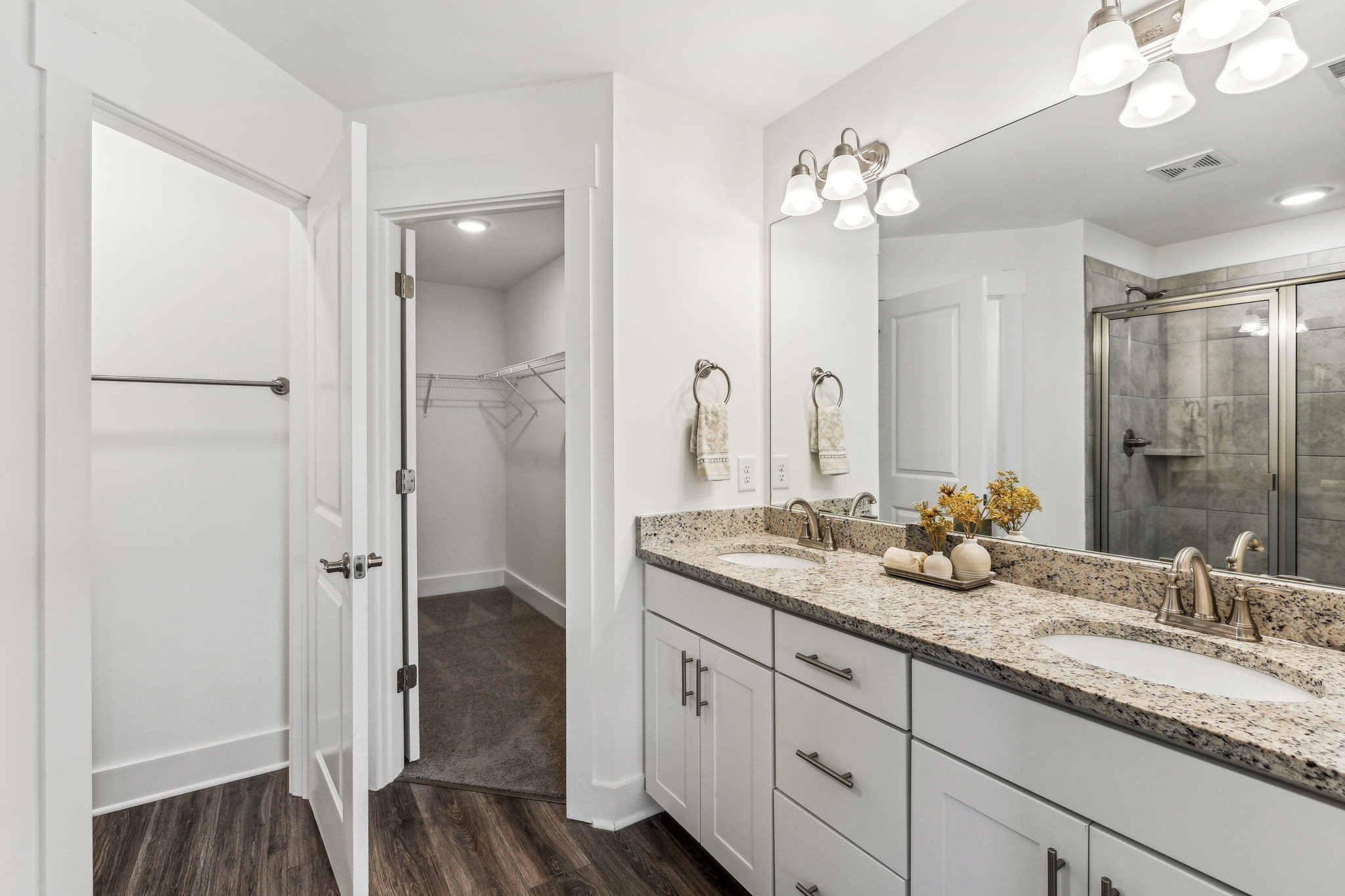 1008 Sweetleaf Dr