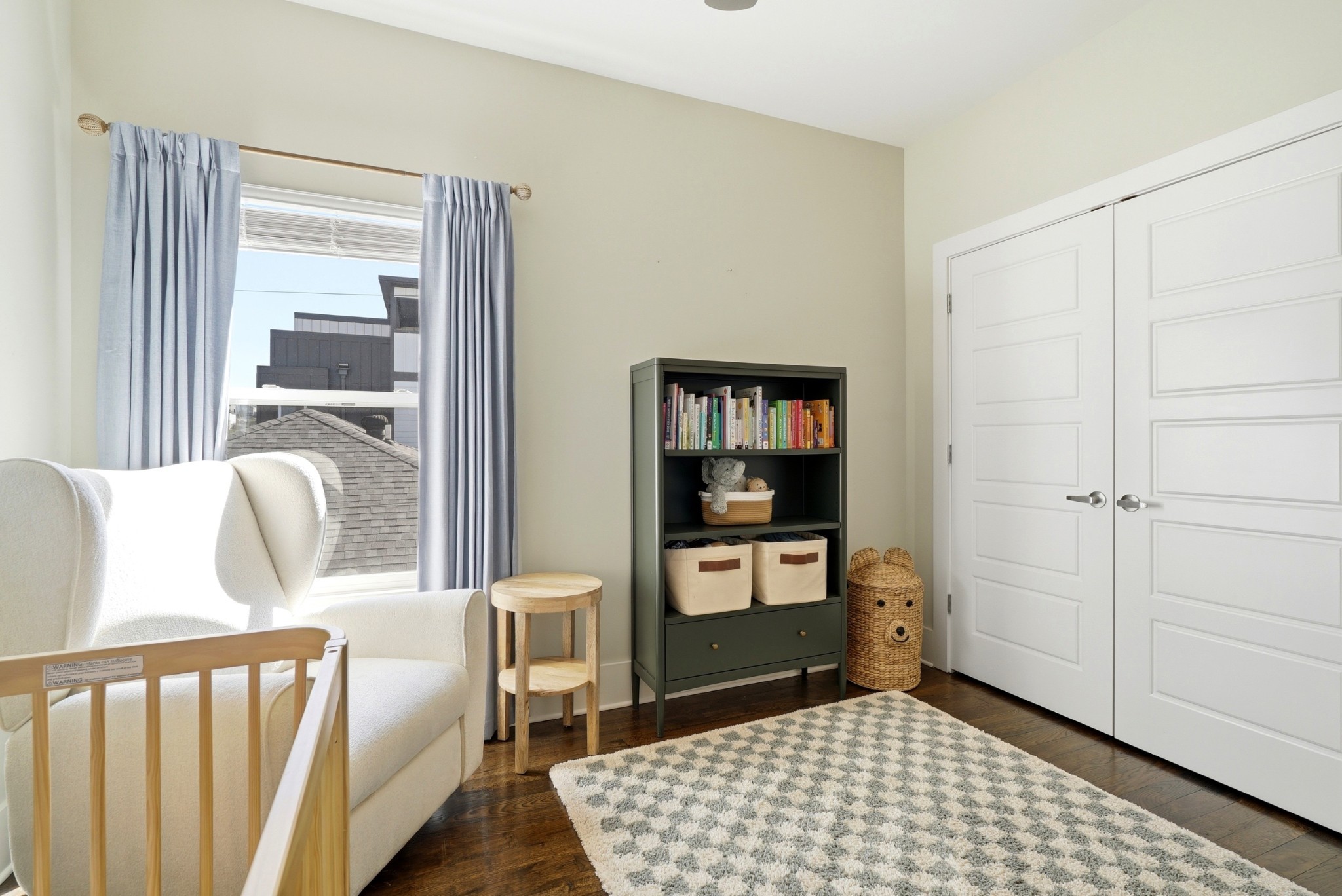 417A 35th Ave, N
