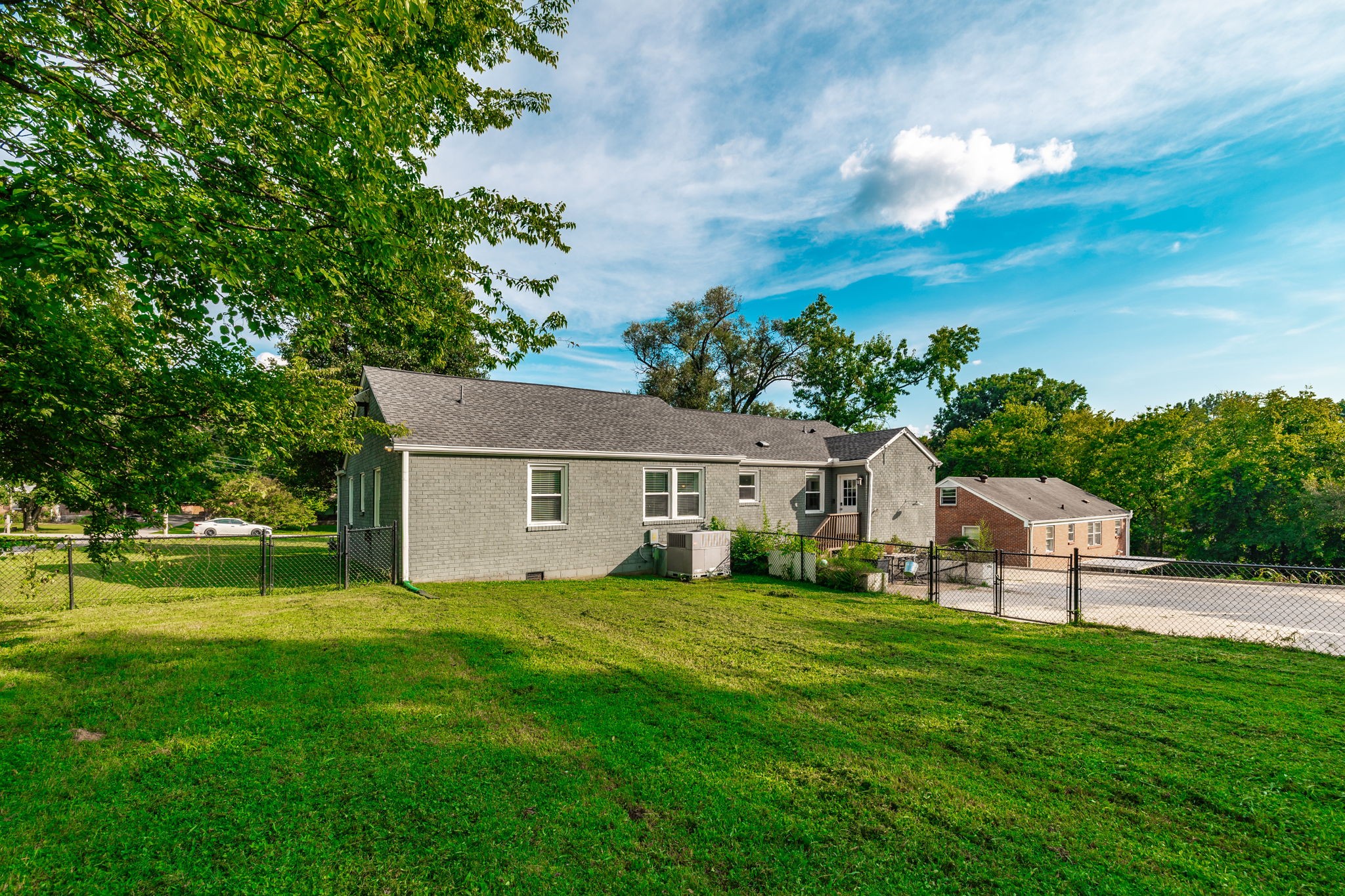 319 Bowwood Dr
