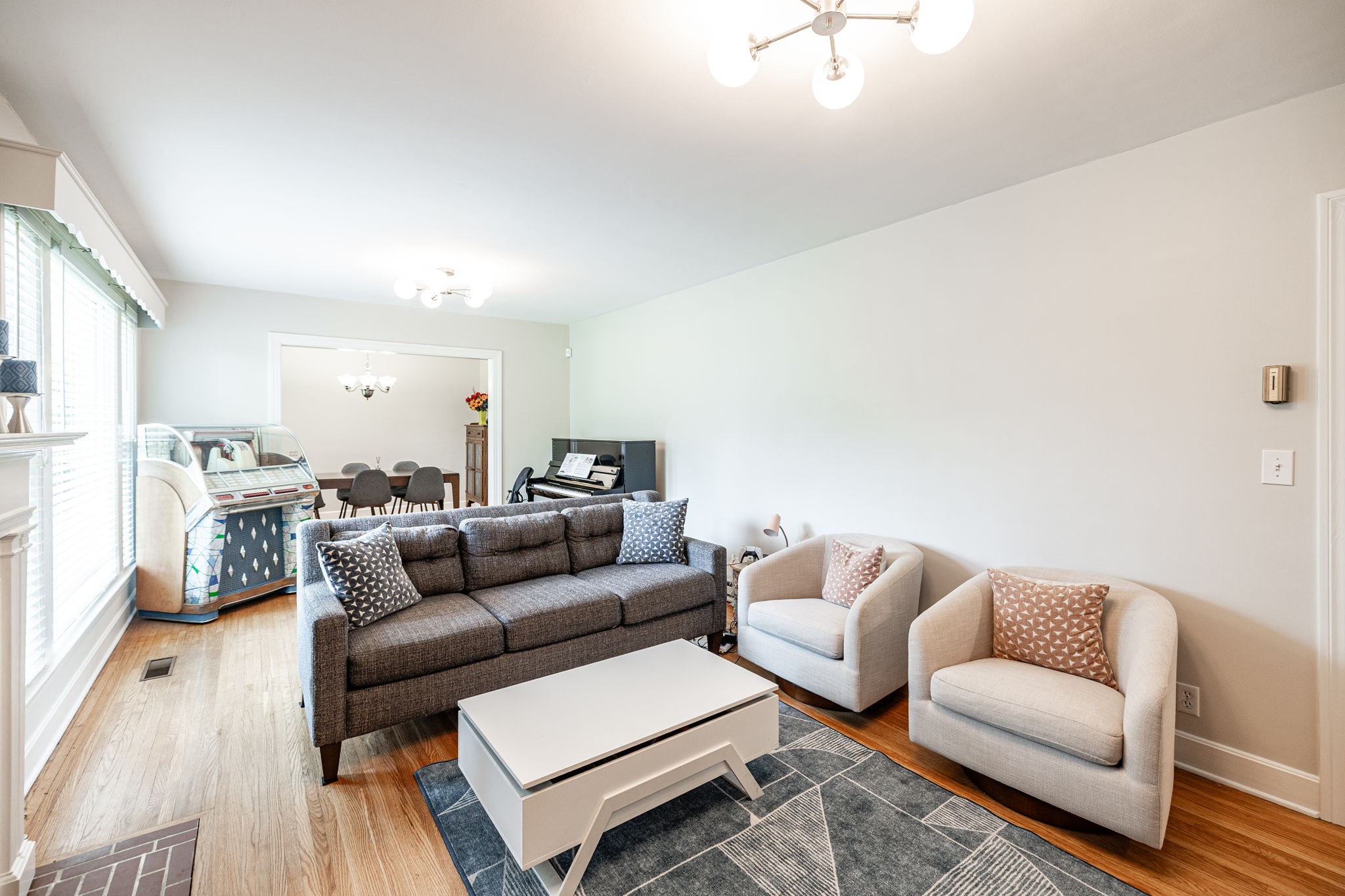 319 Bowwood Dr